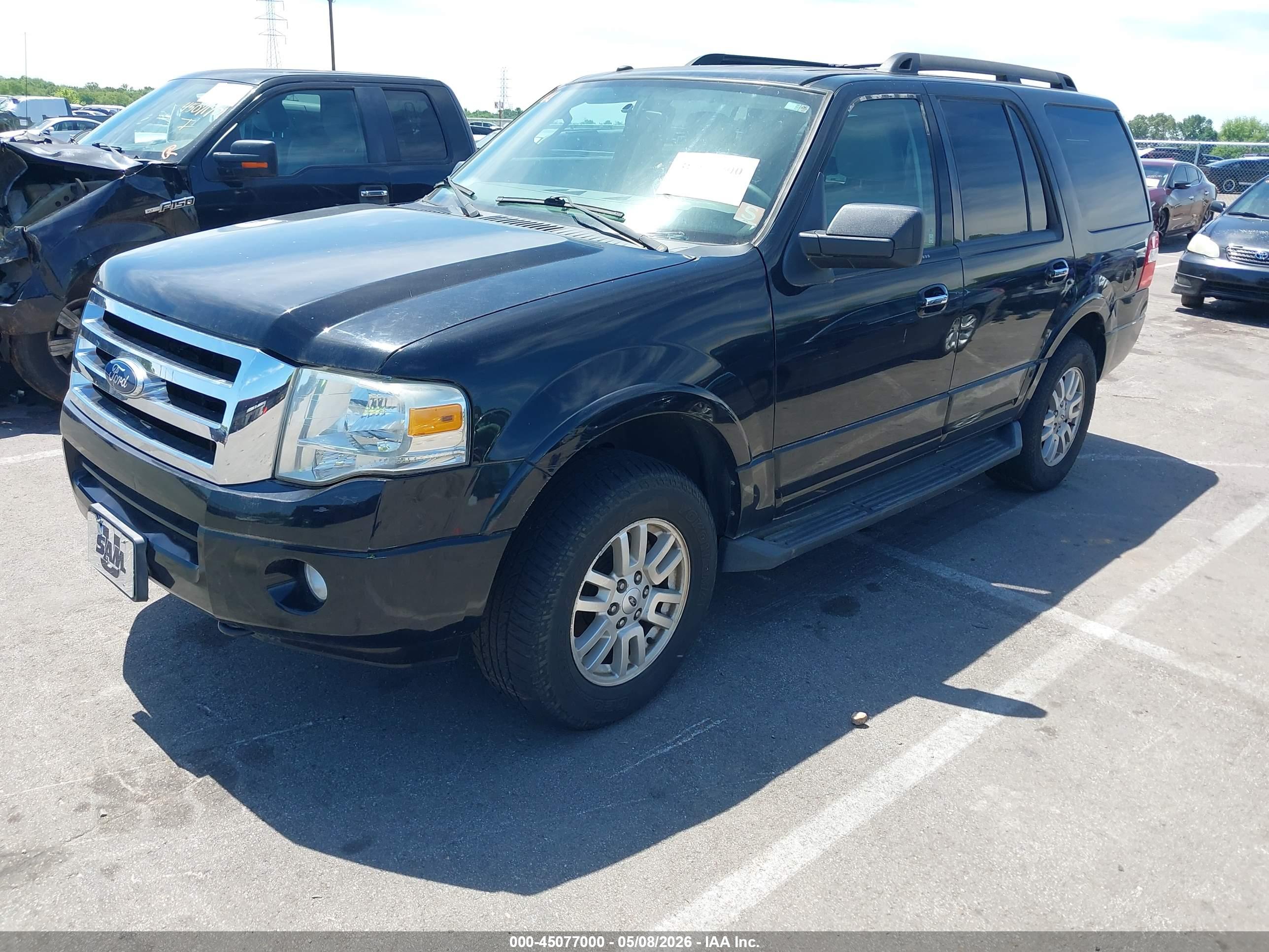 FORD EXPEDITION image 2