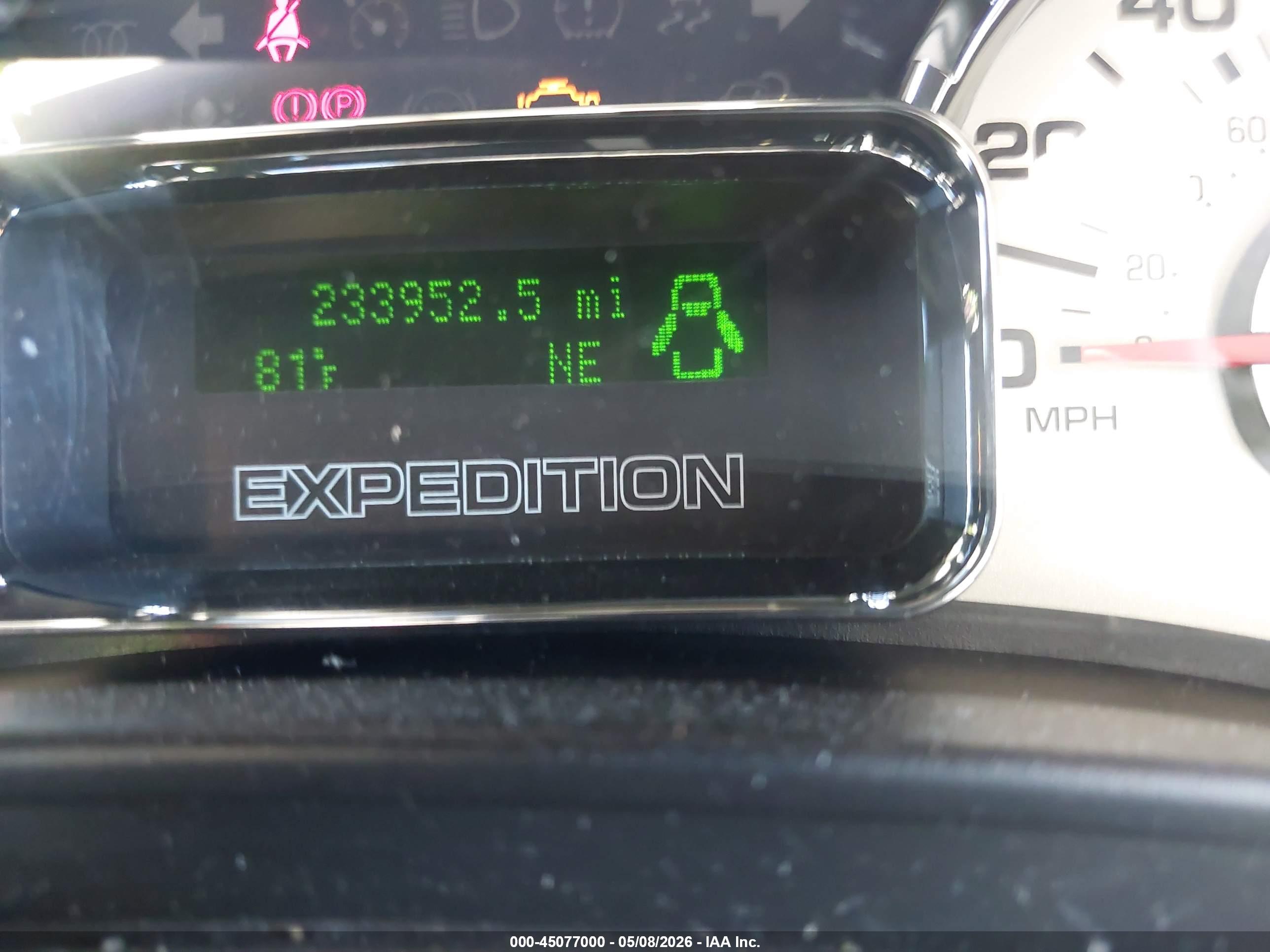 FORD EXPEDITION image 7