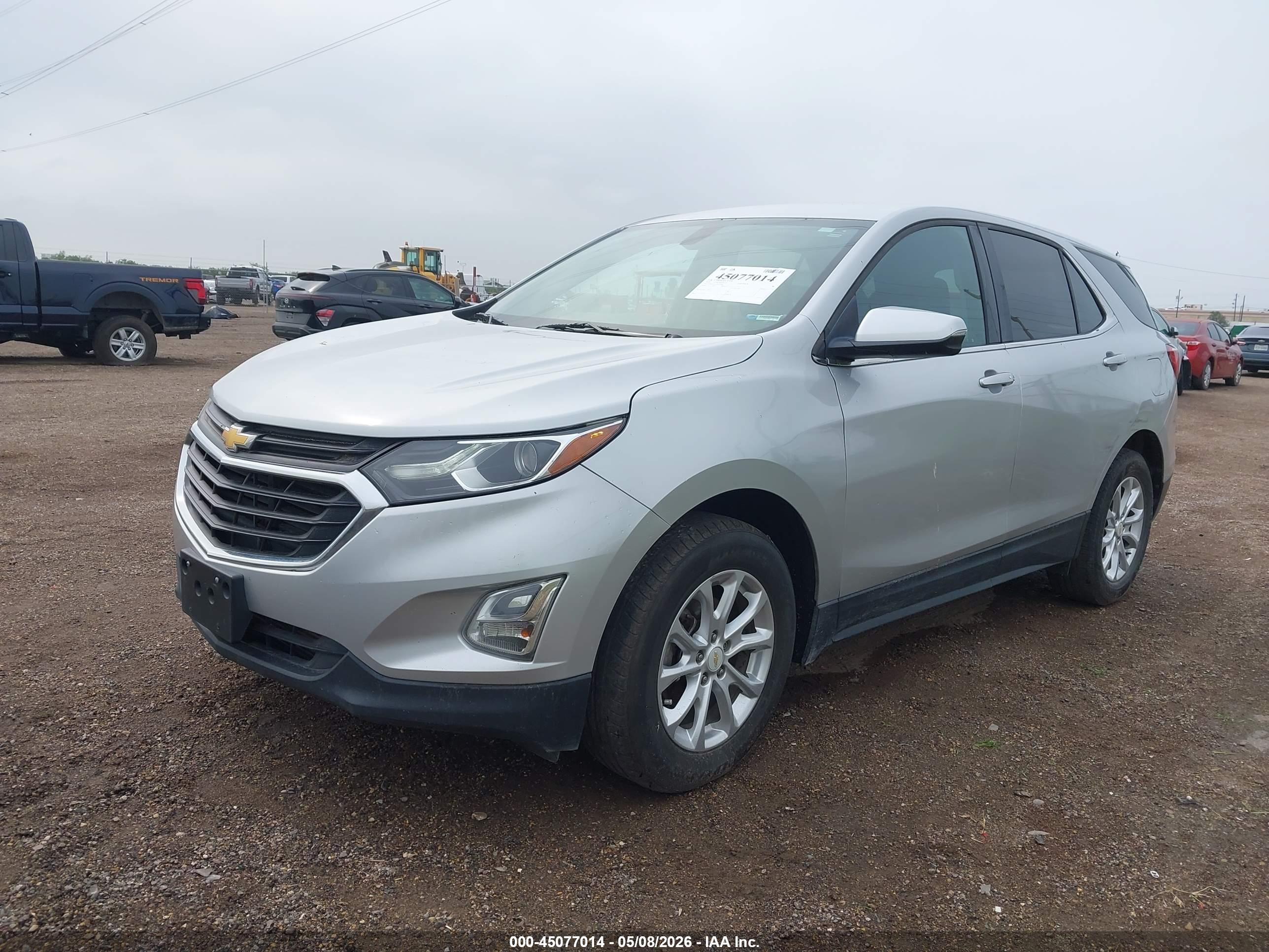 CHEVROLET EQUINOX image 2