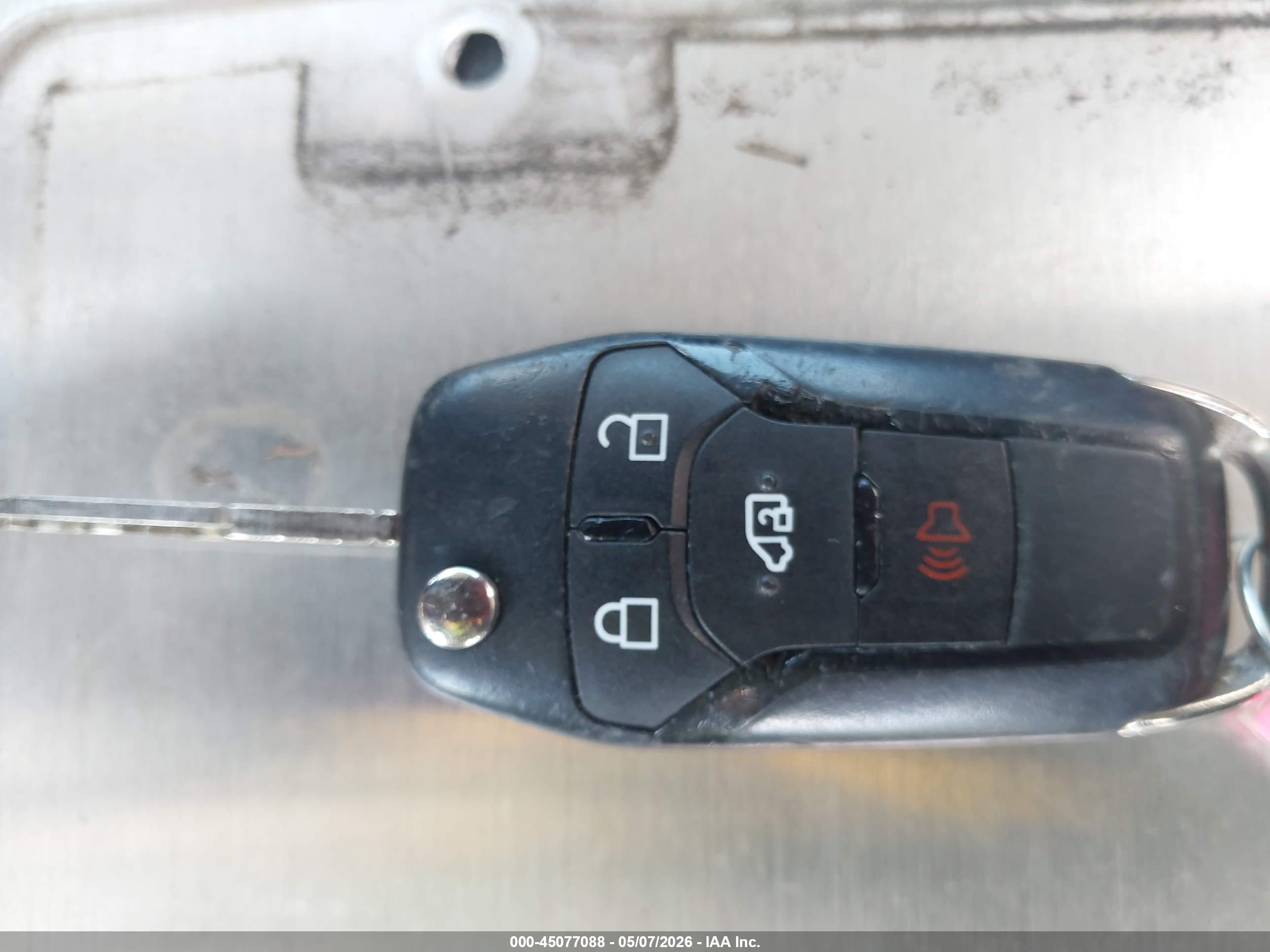 FORD TRANSIT image 11