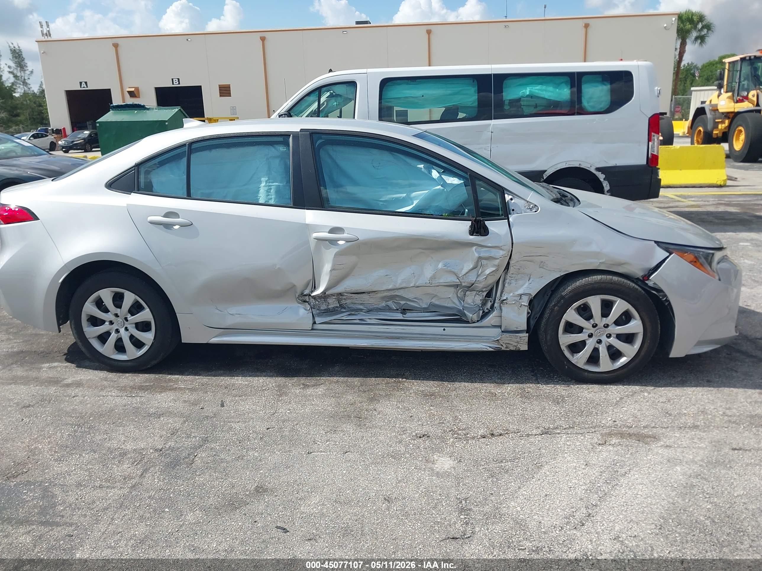 TOYOTA COROLLA image 6
