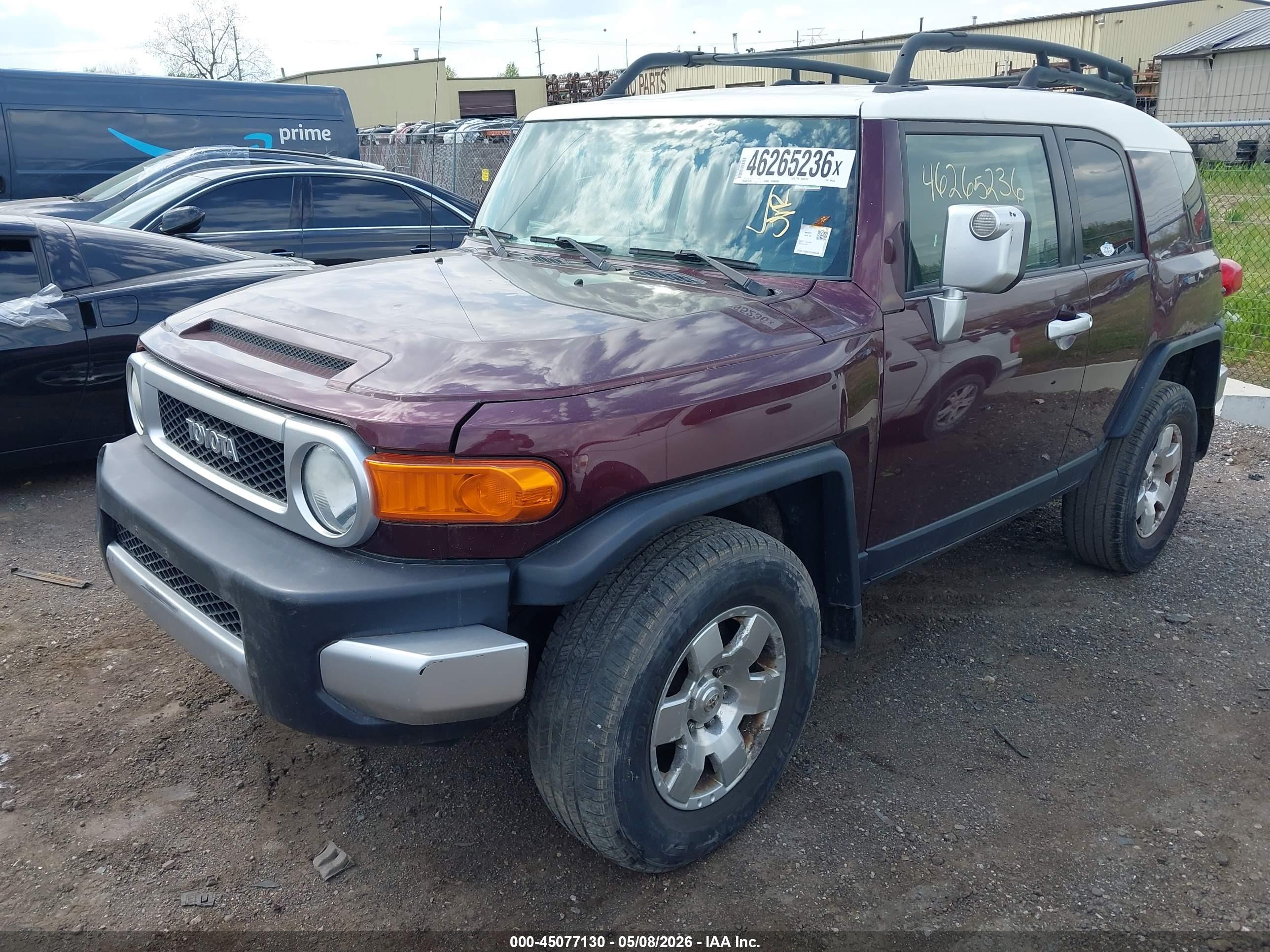 TOYOTA FJ image 2