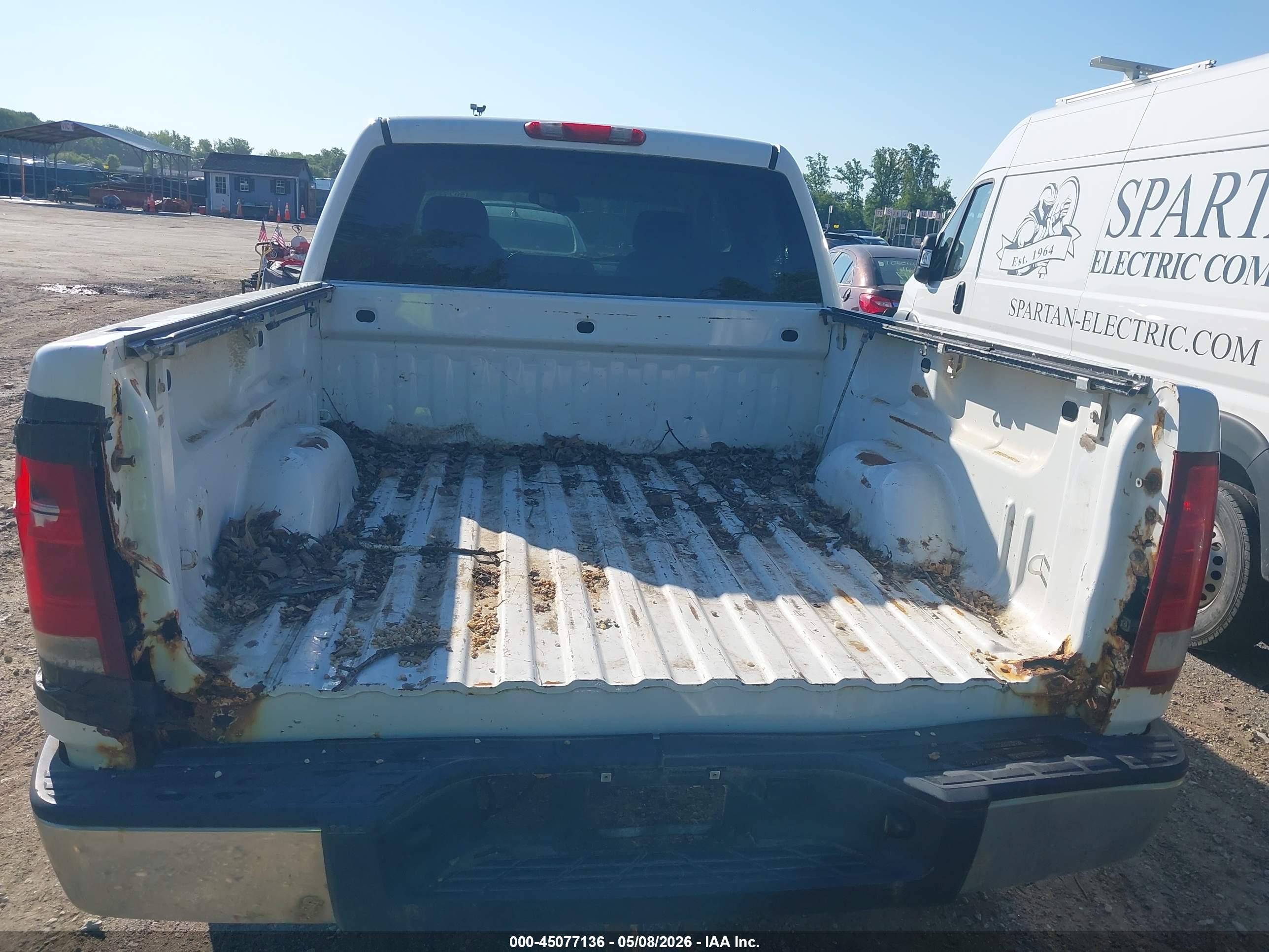 GMC SIERRA image 6