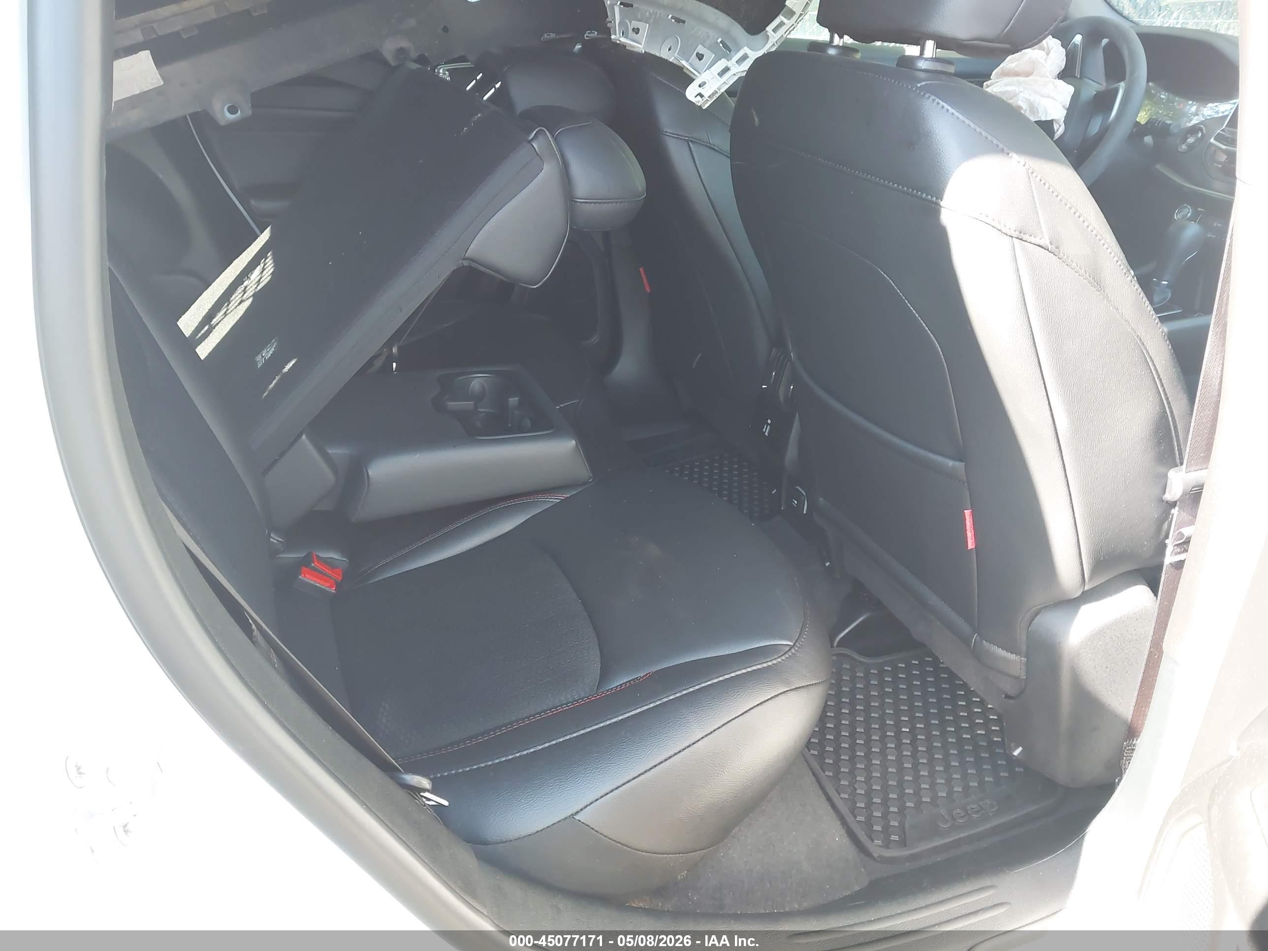 JEEP COMPASS image 8