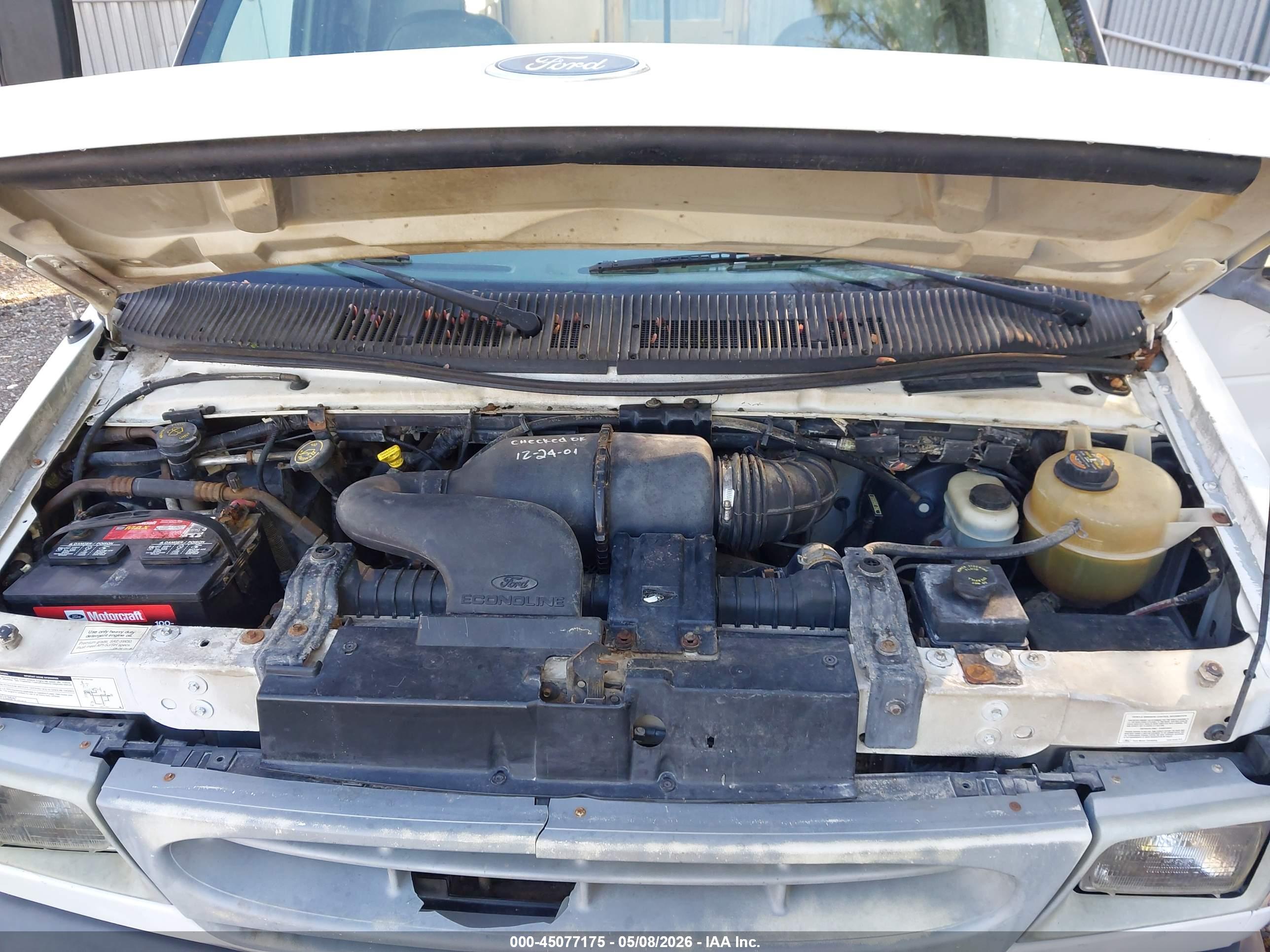 FORD E-350 image 10