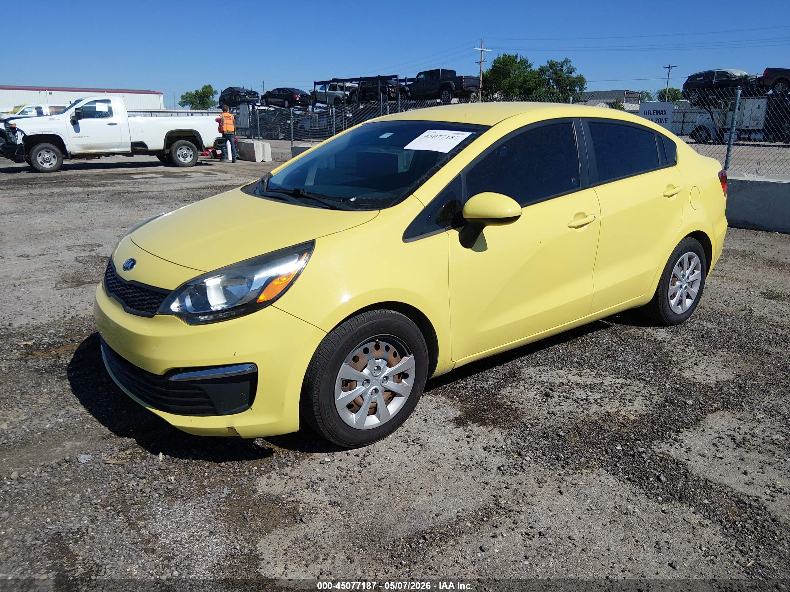 KIA RIO image 2