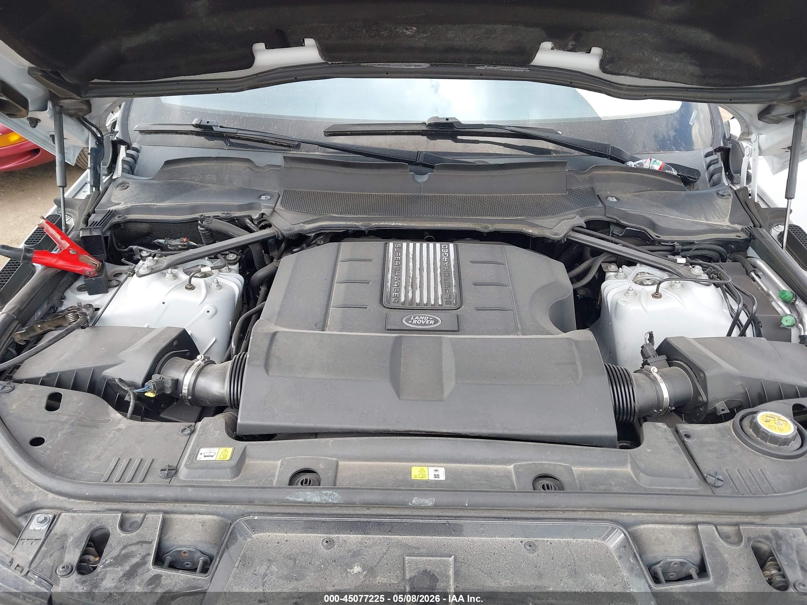 LAND ROVER image 10