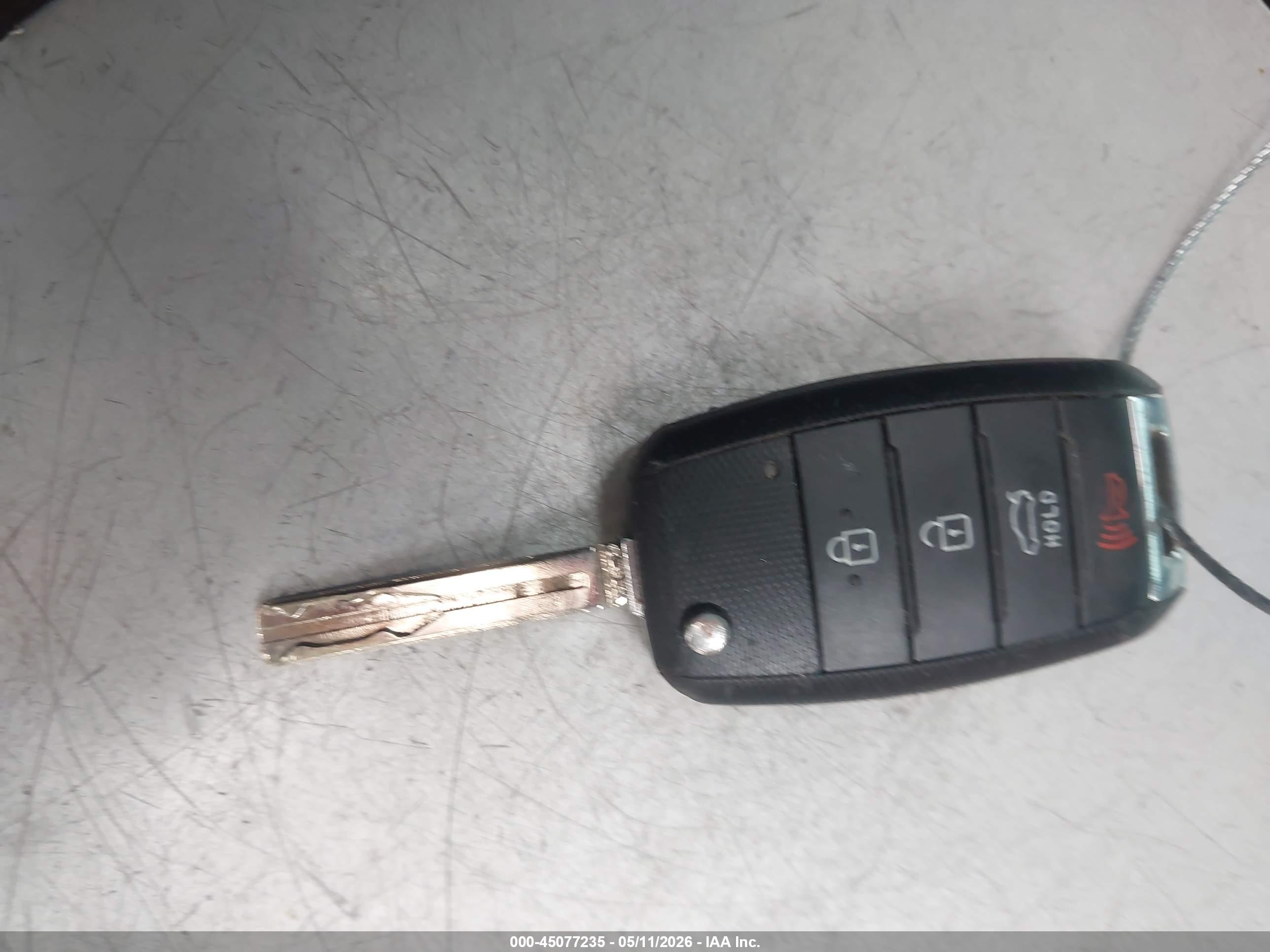 KIA OPTIMA image 11