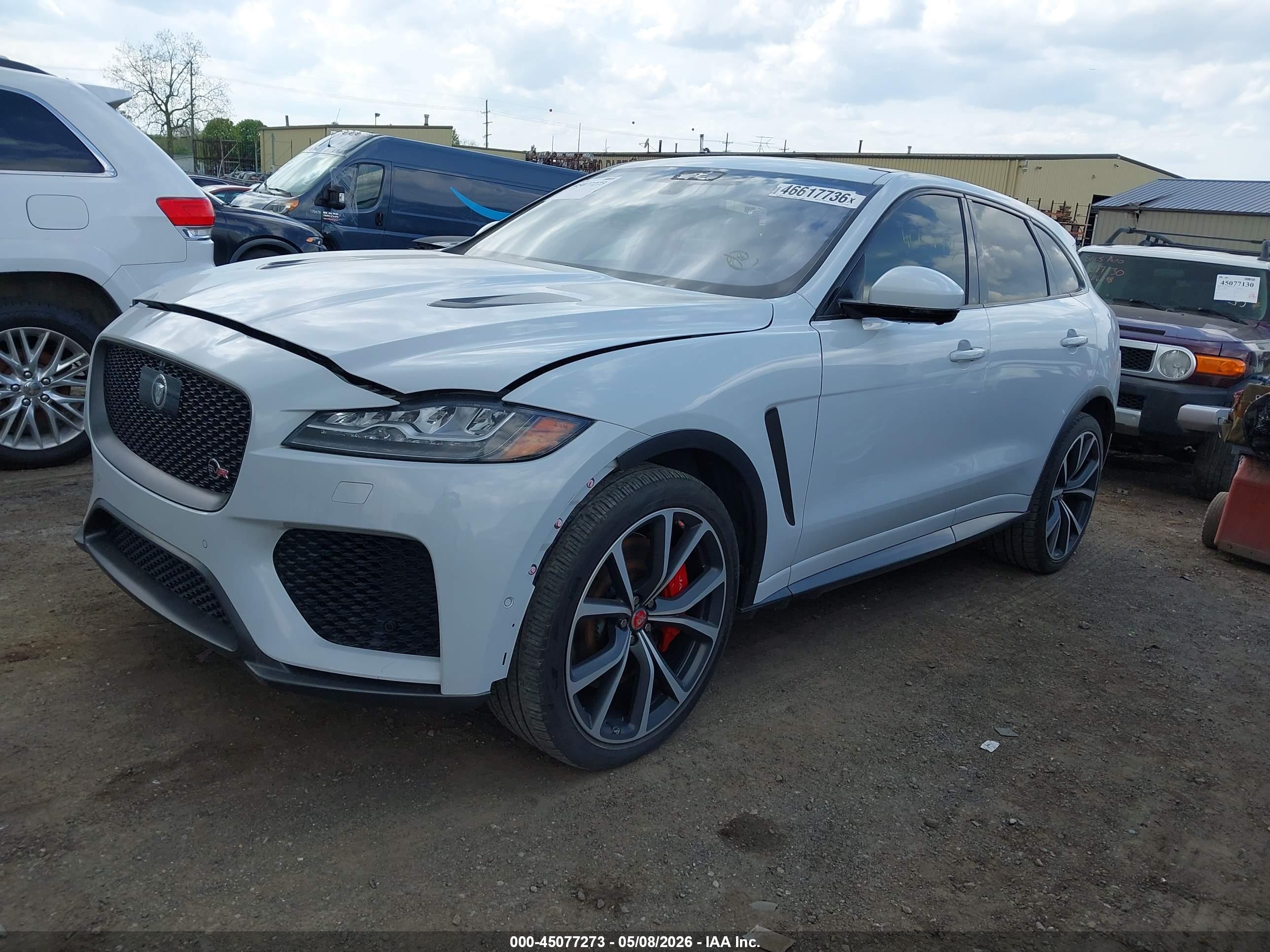 JAGUAR F-PACE image 2
