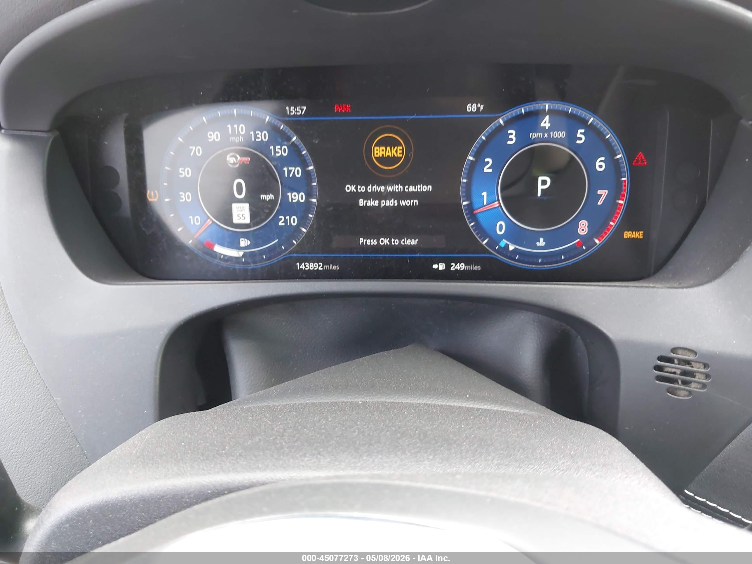 JAGUAR F-PACE image 7