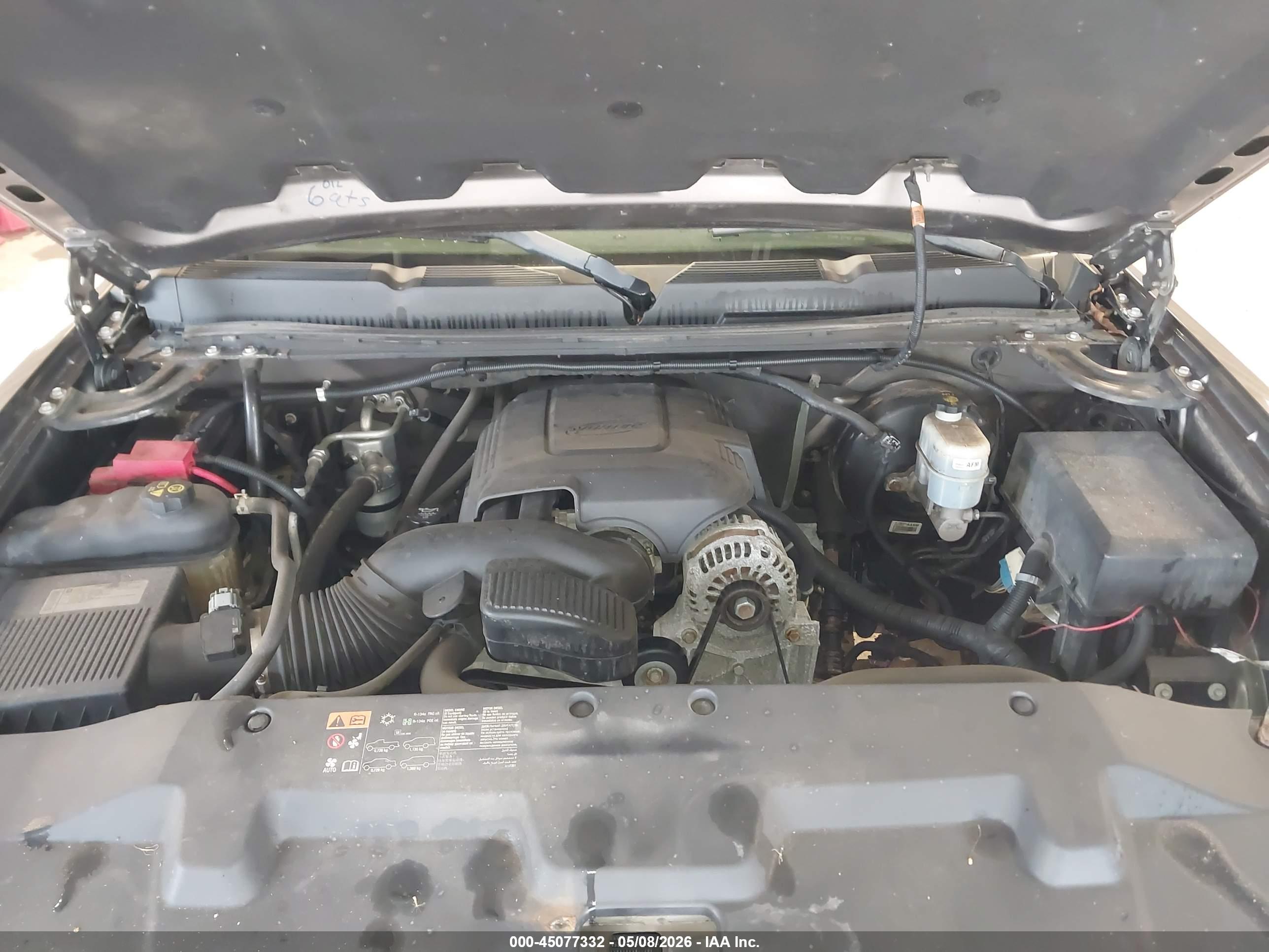 CHEVROLET SILVERADO image 10
