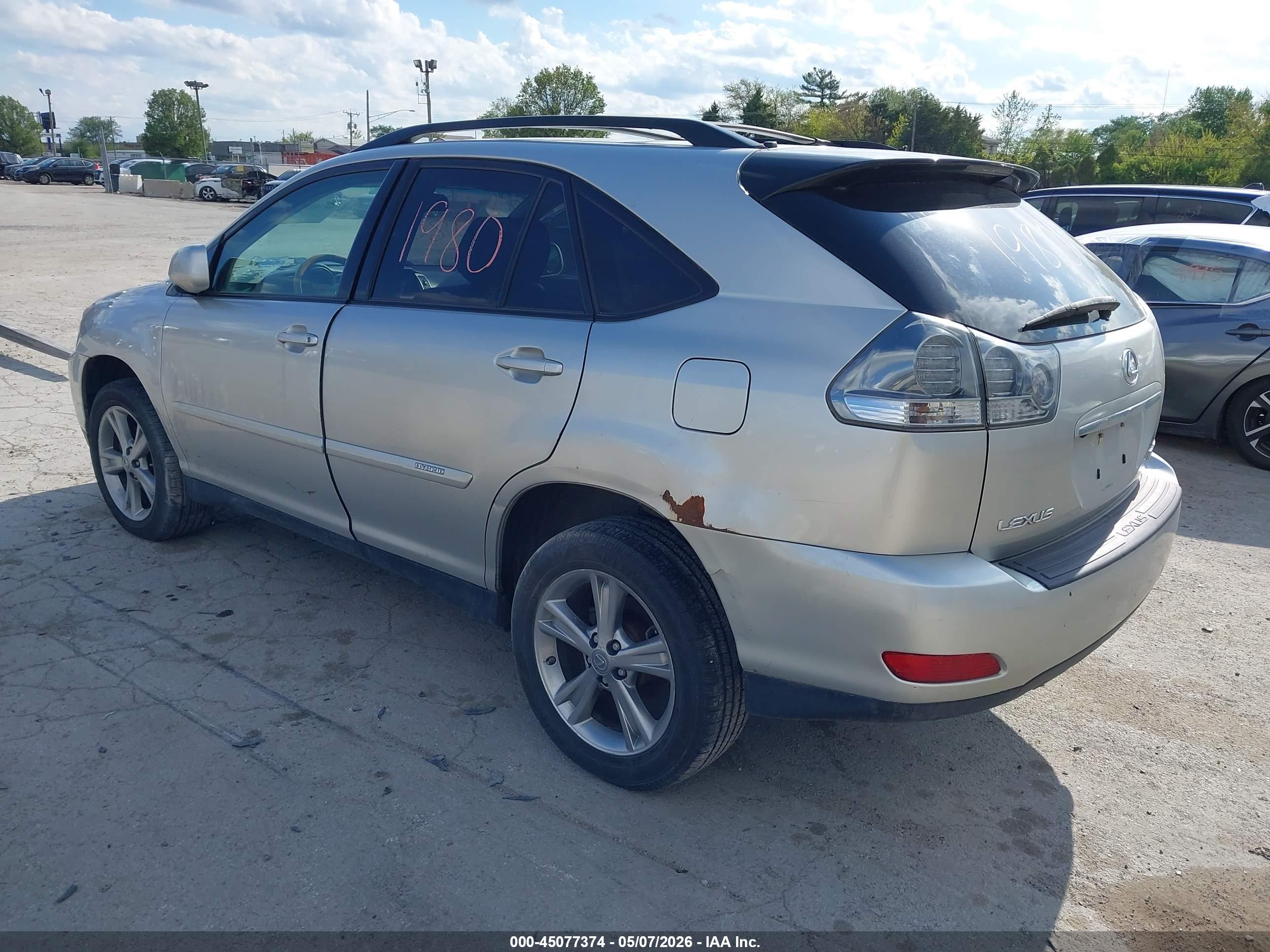 LEXUS RX image 3