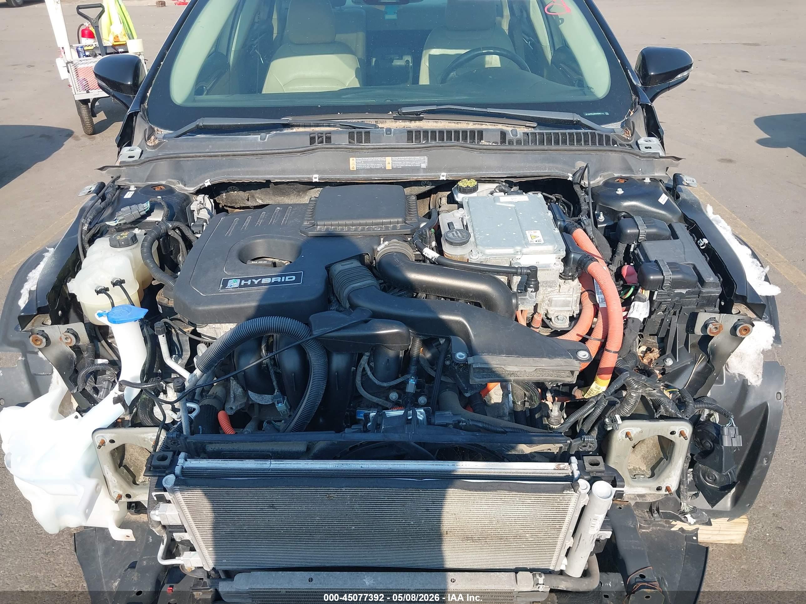 FORD FUSION image 10