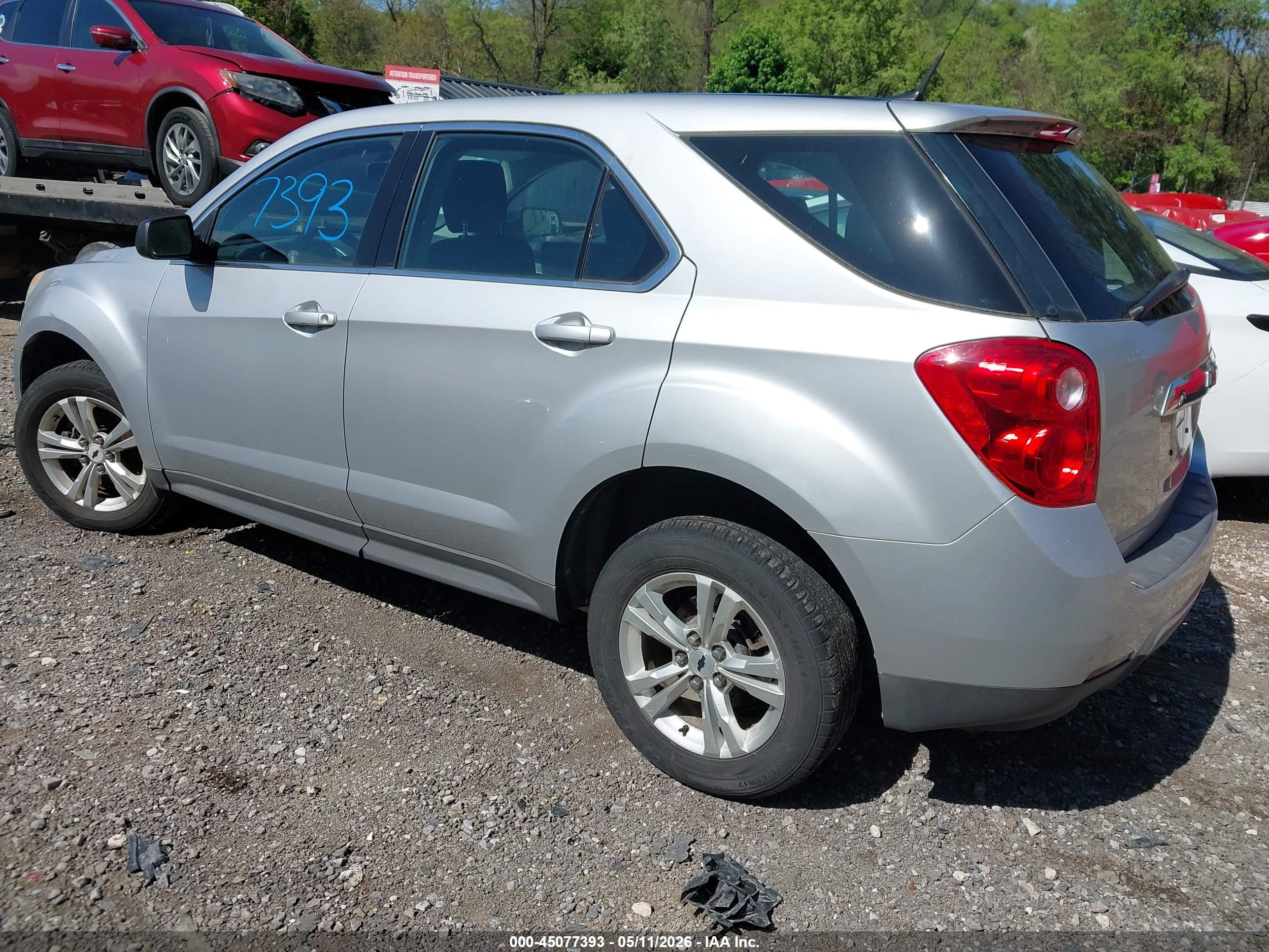 CHEVROLET EQUINOX image 3