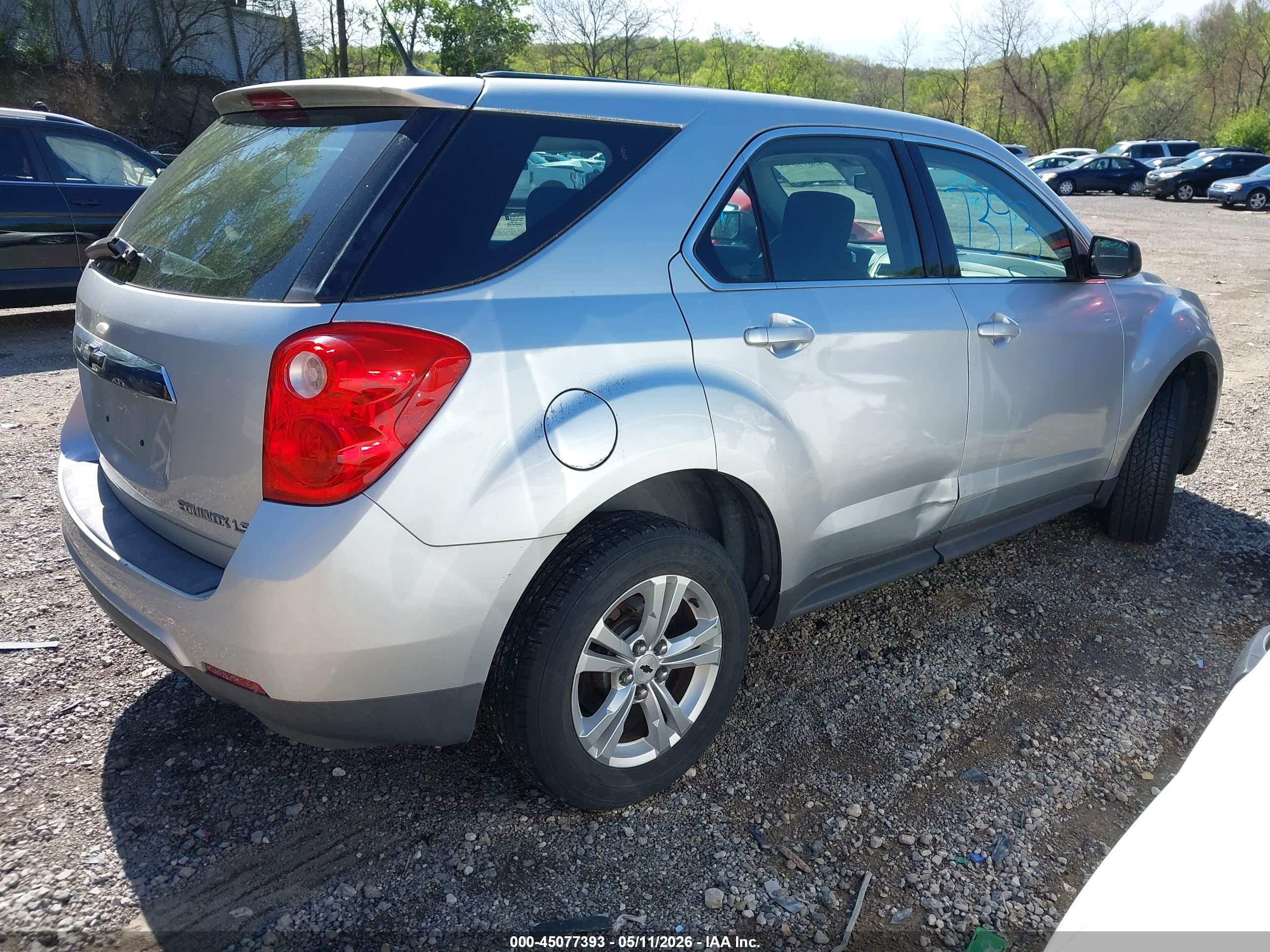 CHEVROLET EQUINOX image 4