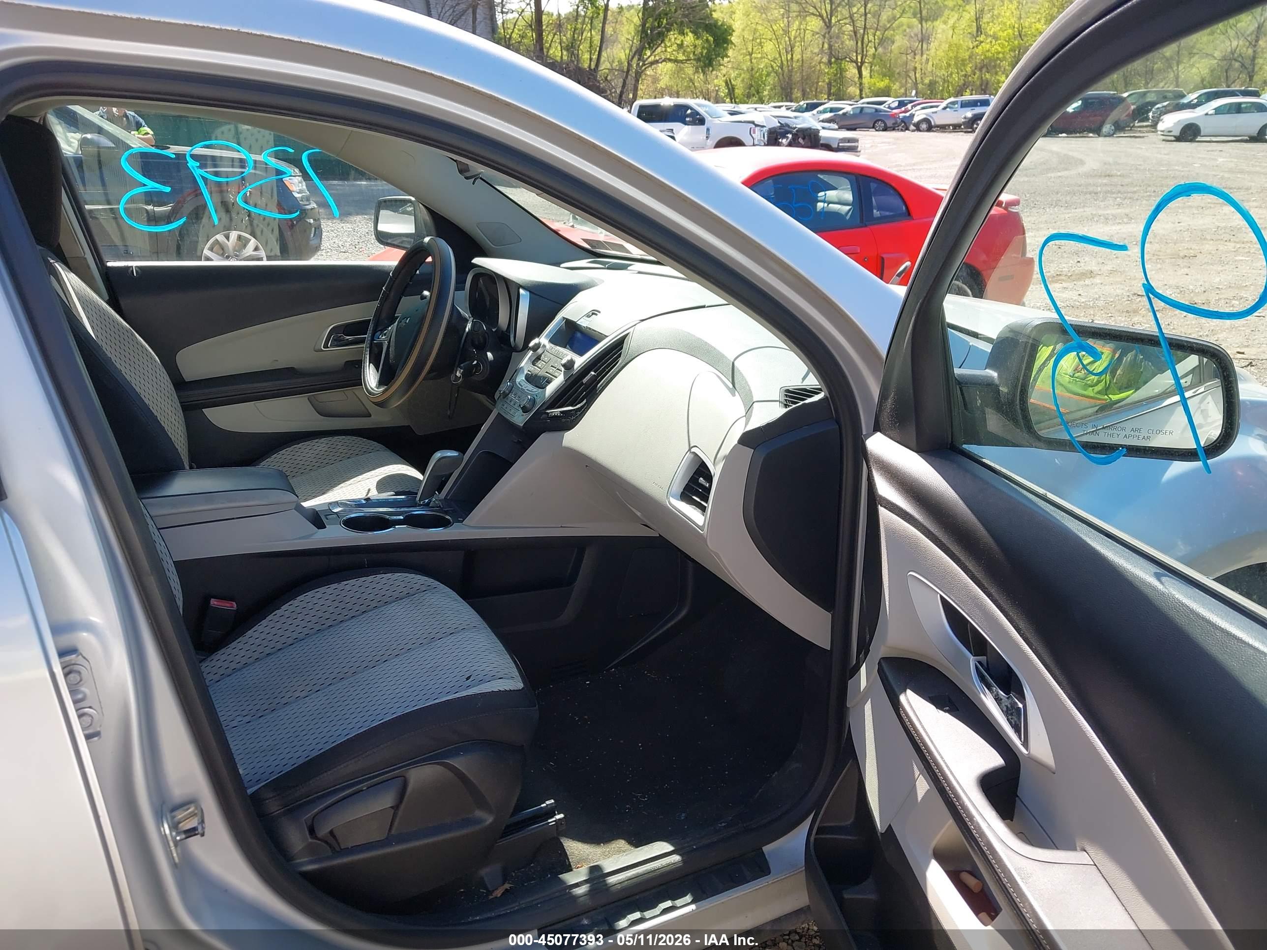 CHEVROLET EQUINOX image 5