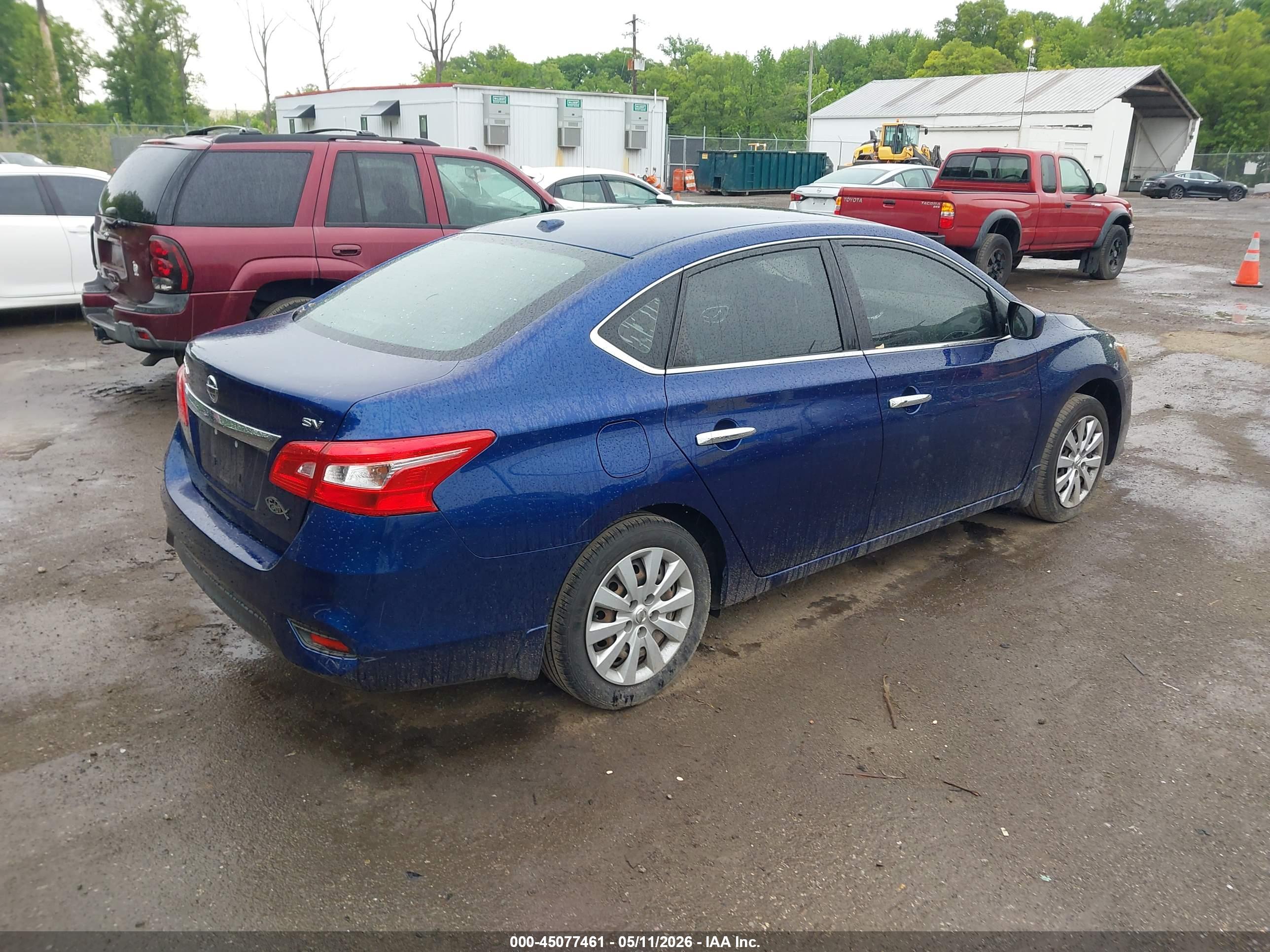 NISSAN SENTRA image 4