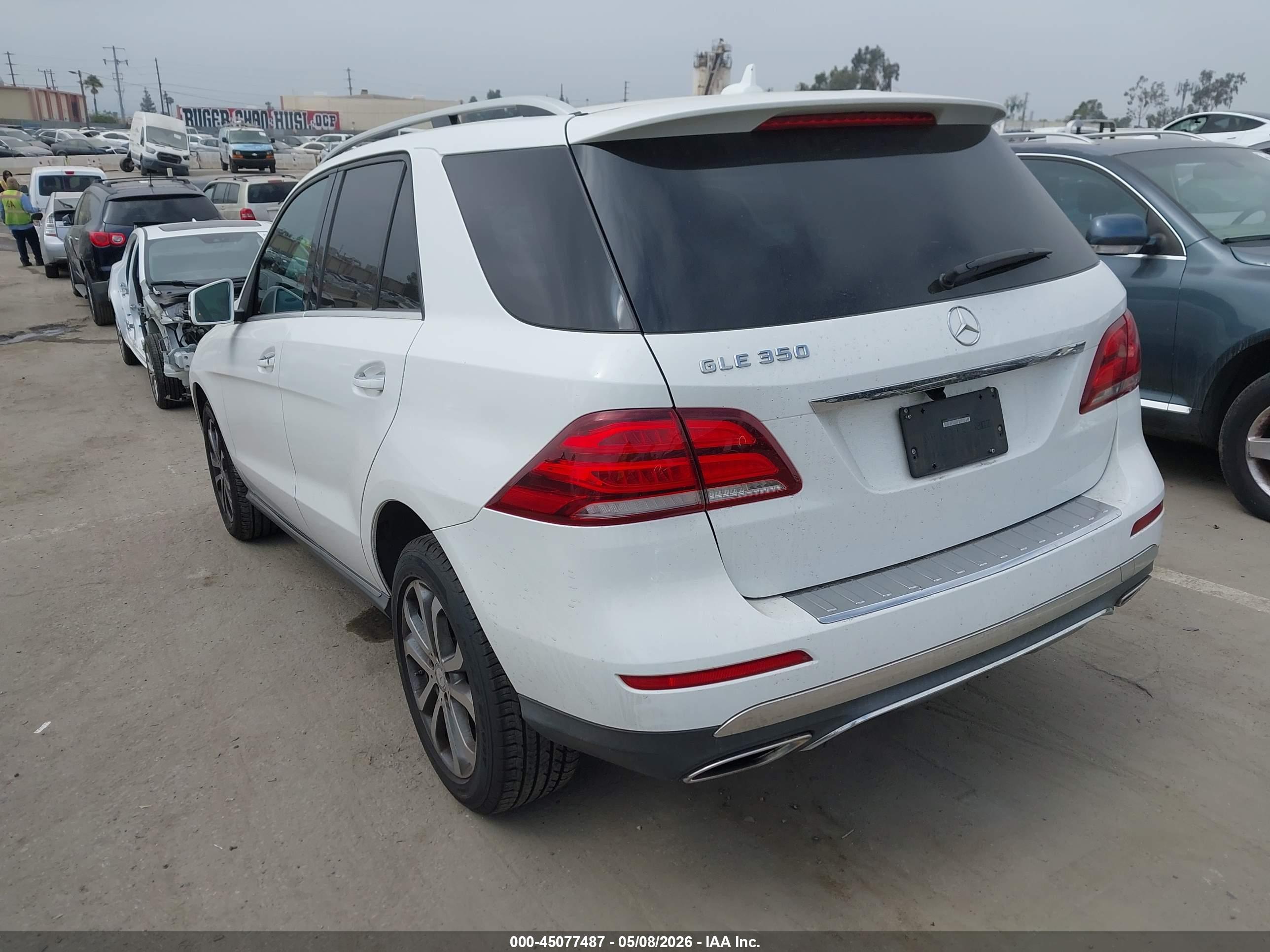 MERCEDES-BENZ GLE image 3