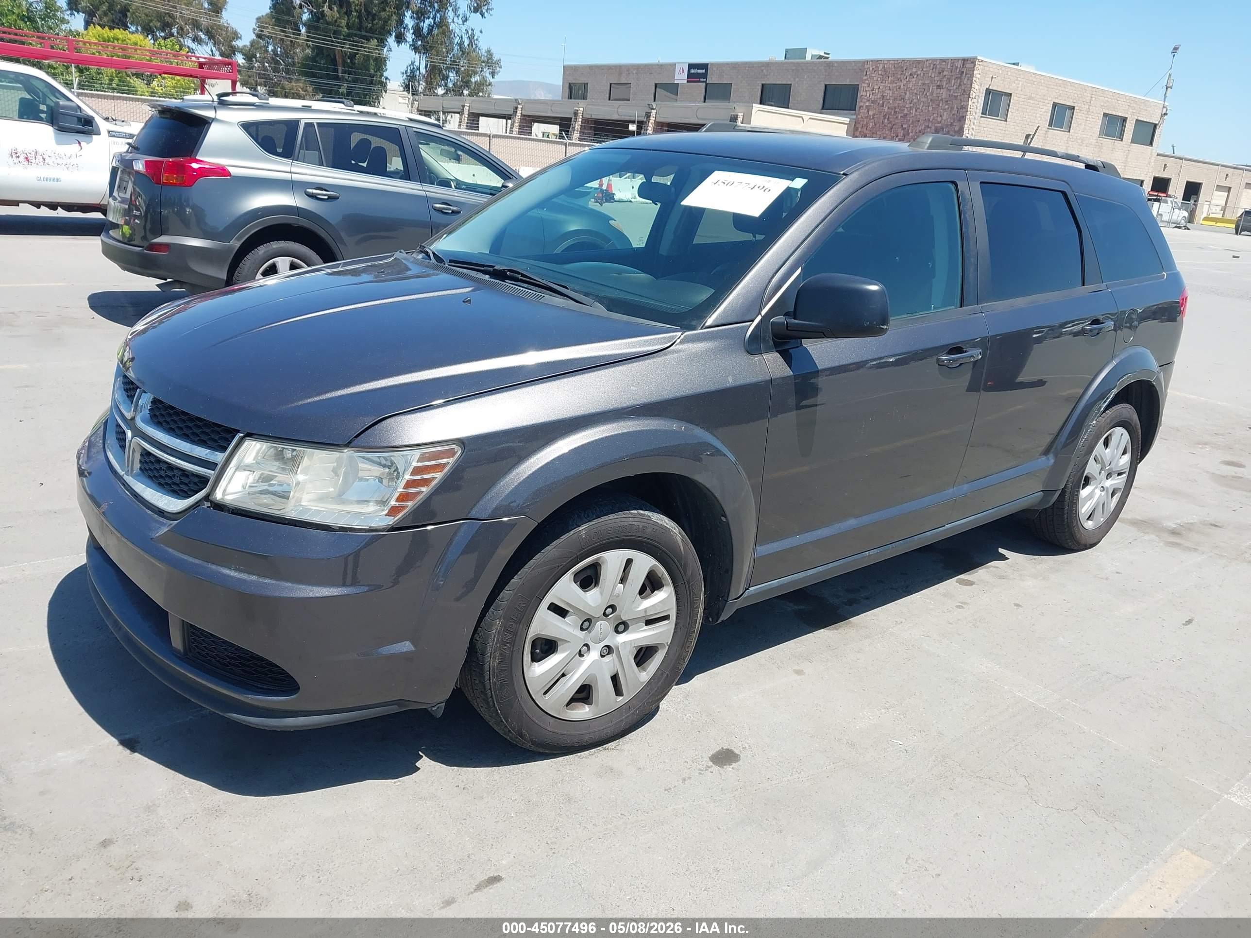 DODGE JOURNEY image 2