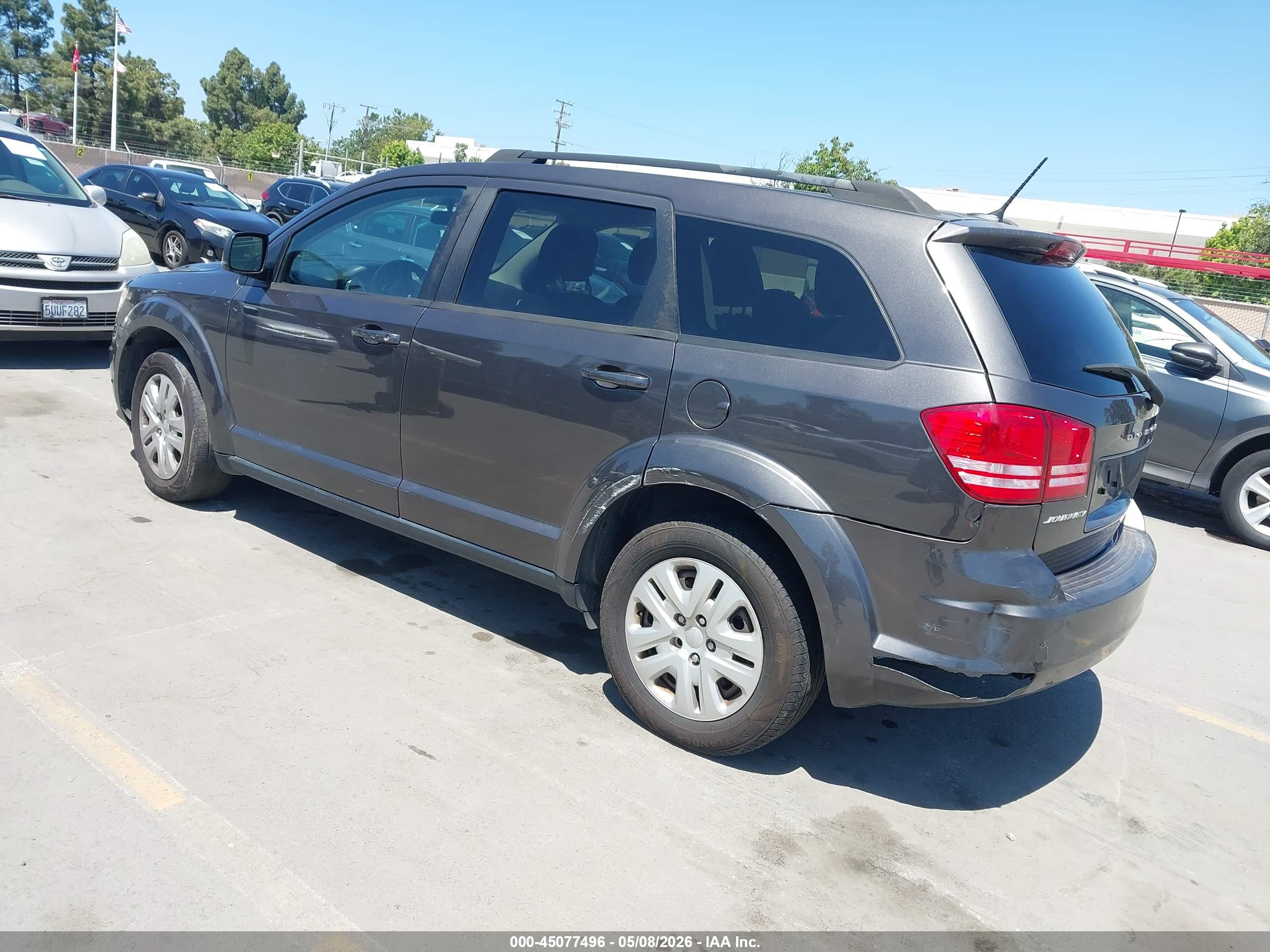 DODGE JOURNEY image 3