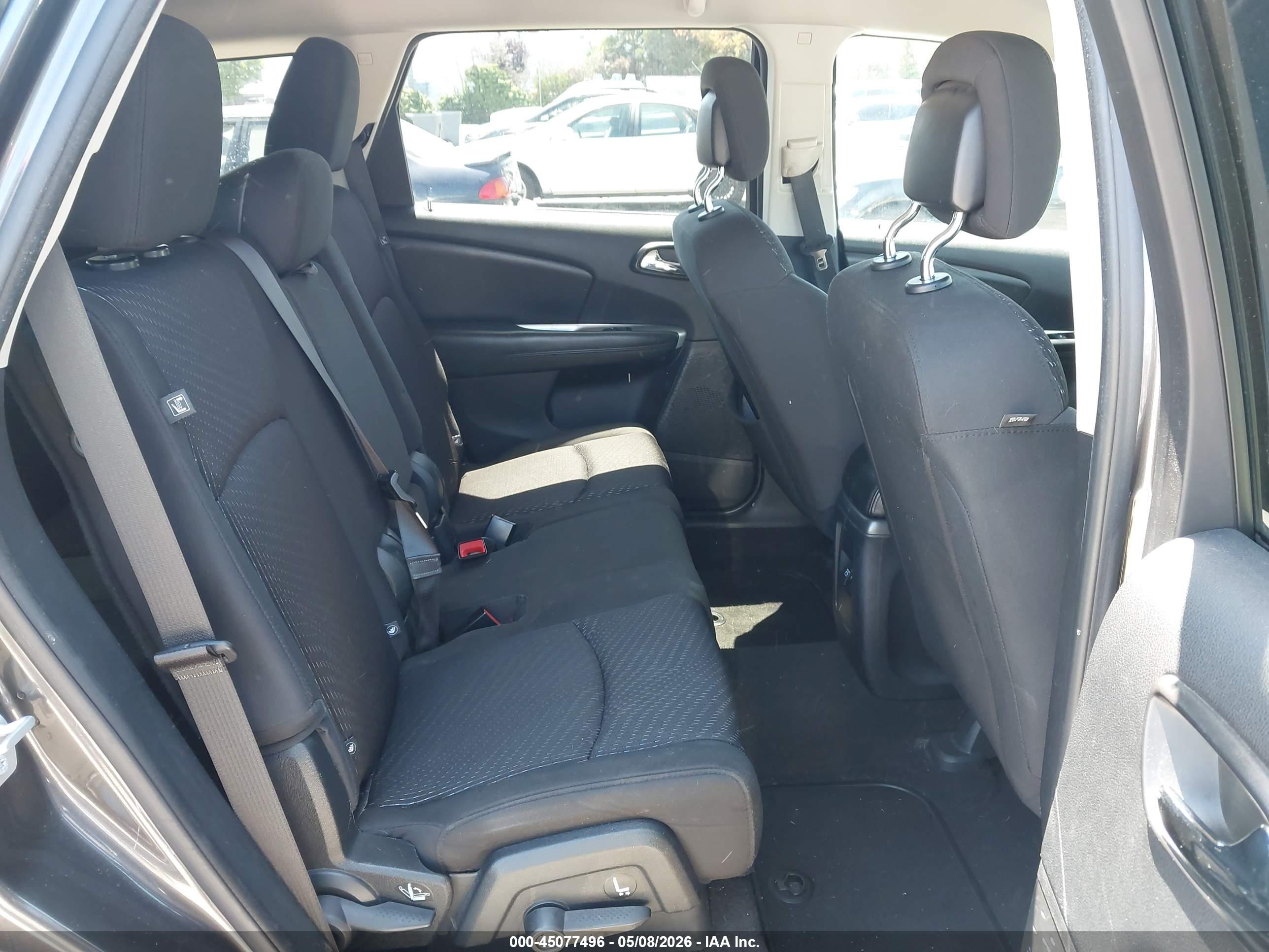 DODGE JOURNEY image 8