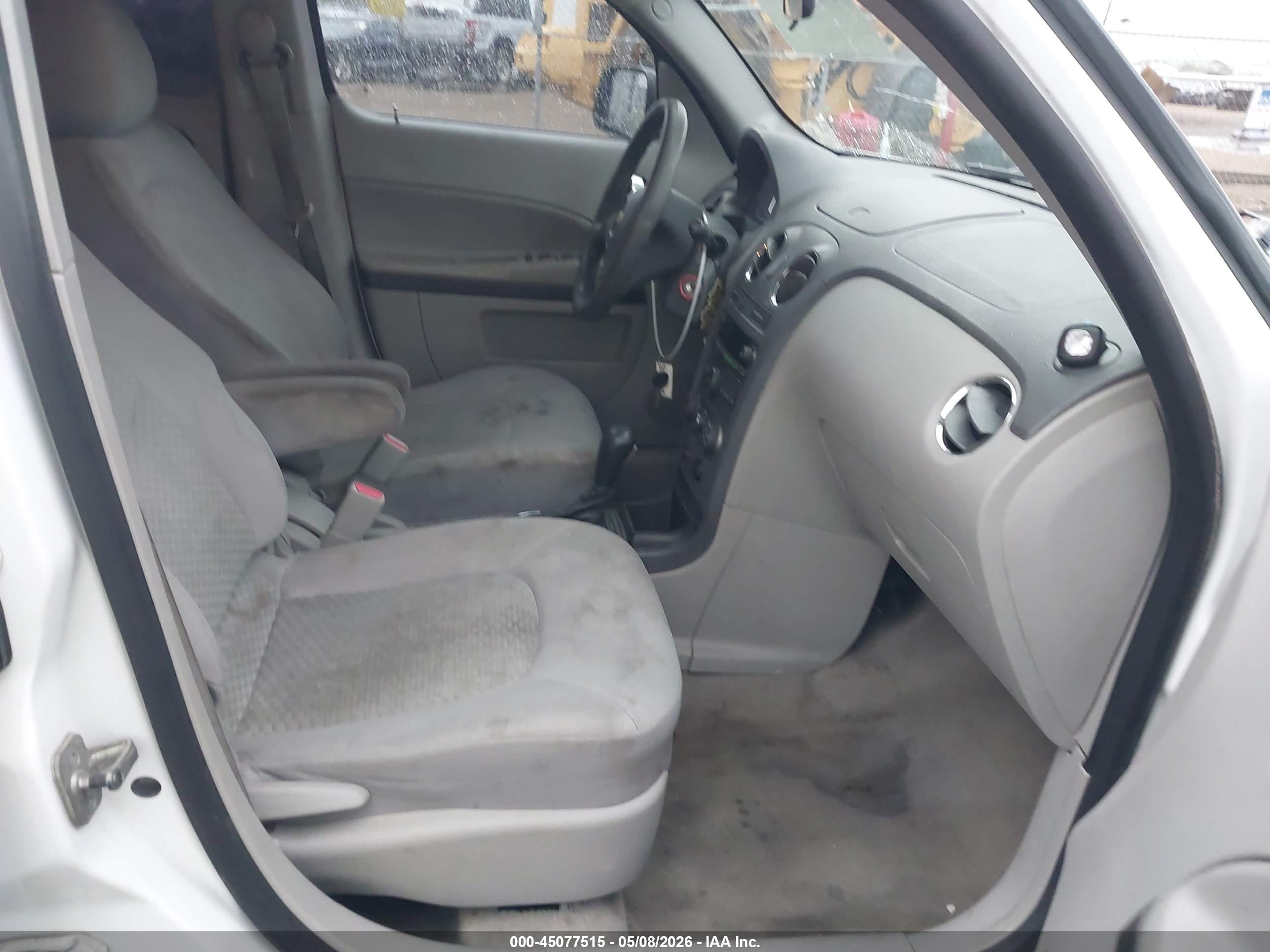 CHEVROLET HHR image 5