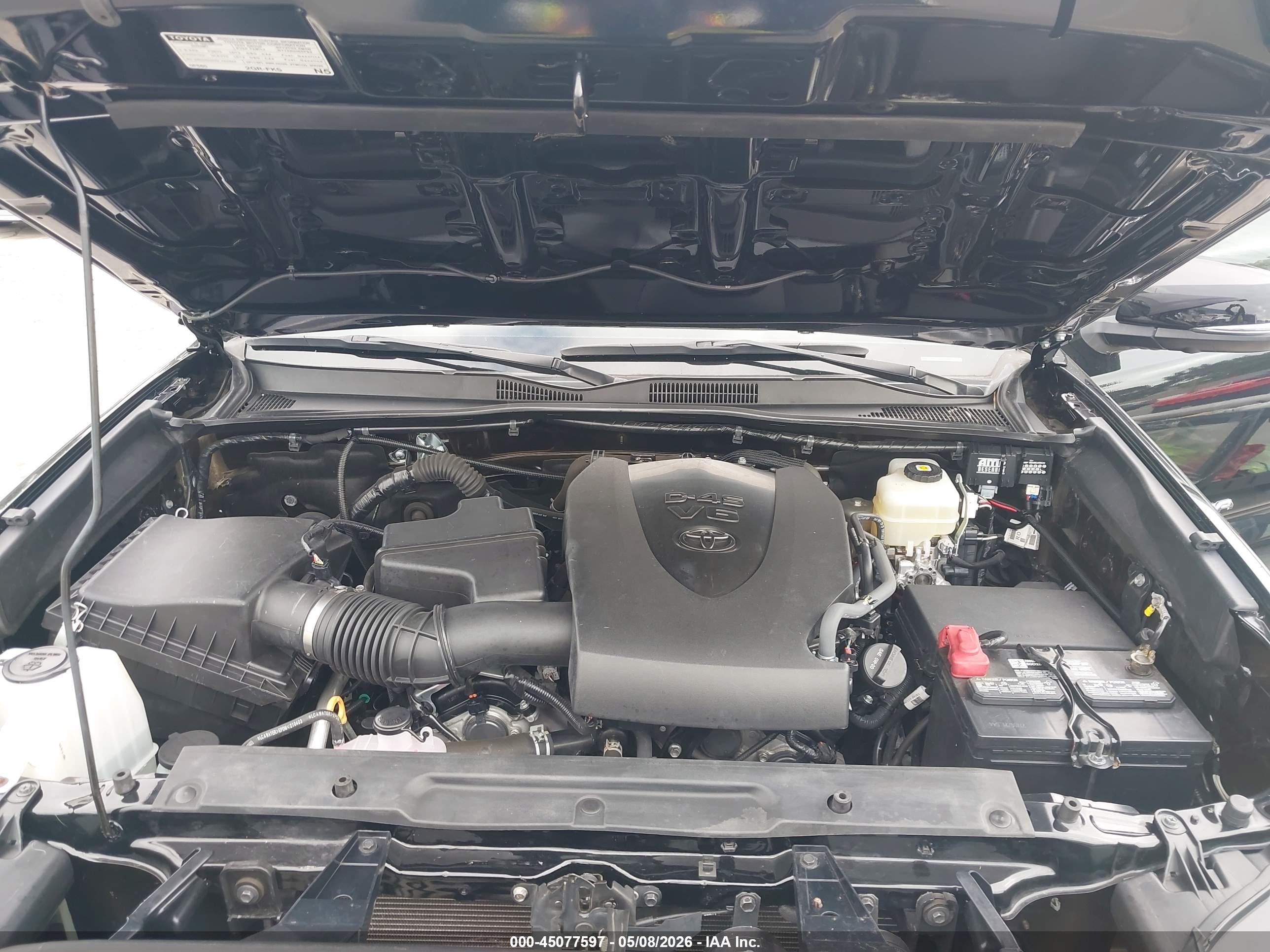 TOYOTA TACOMA image 10