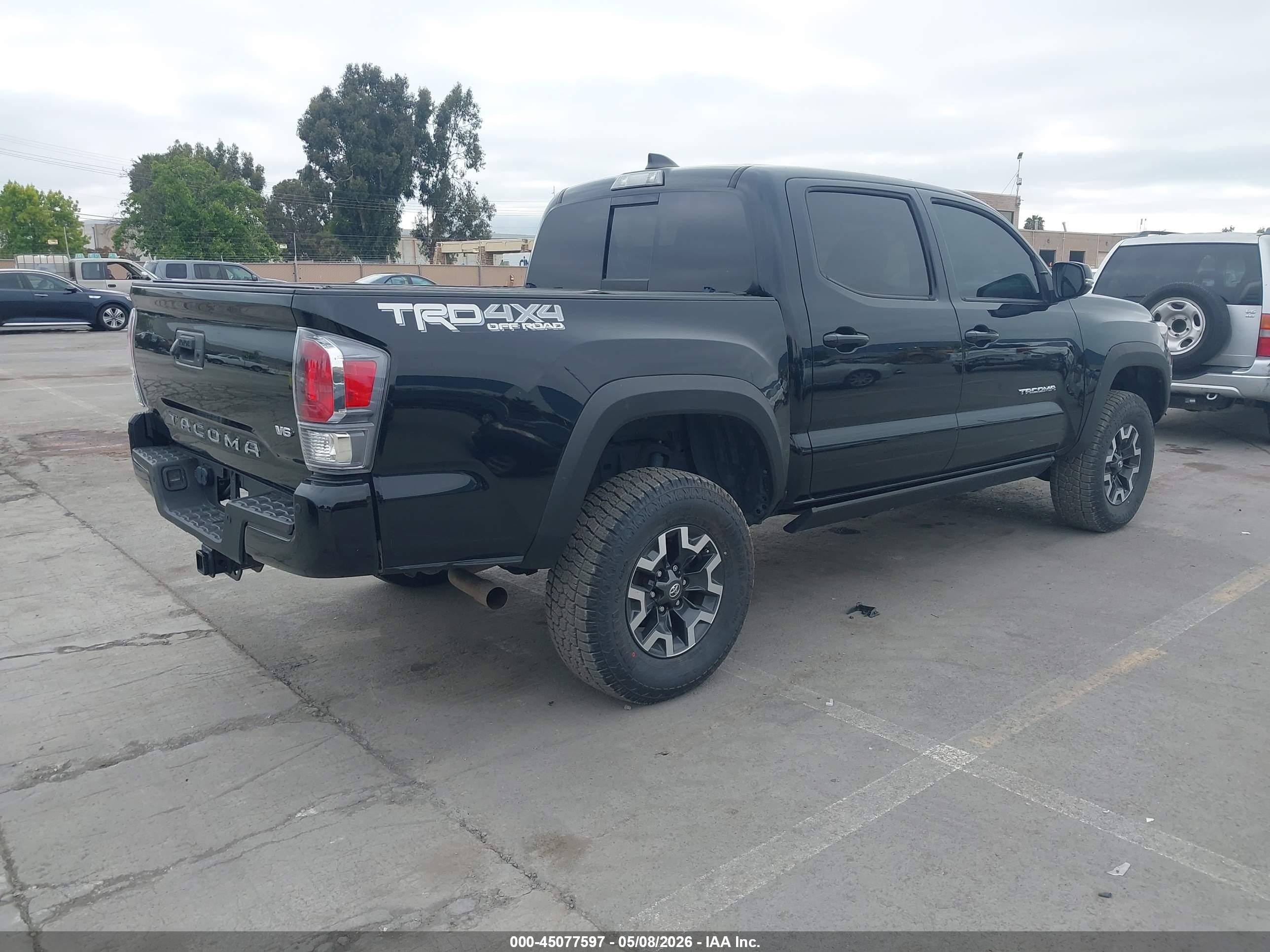 TOYOTA TACOMA image 4