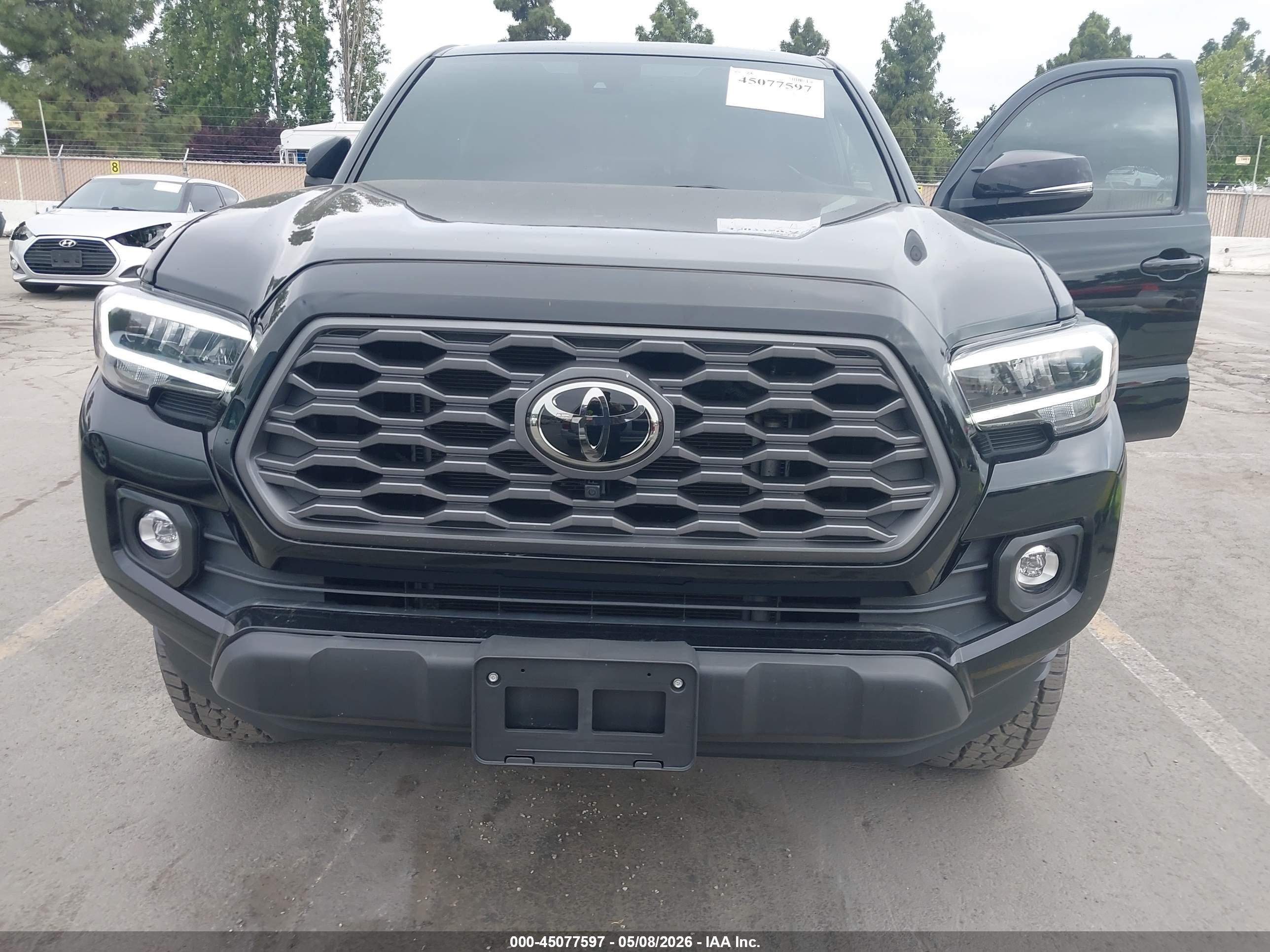 TOYOTA TACOMA image 6
