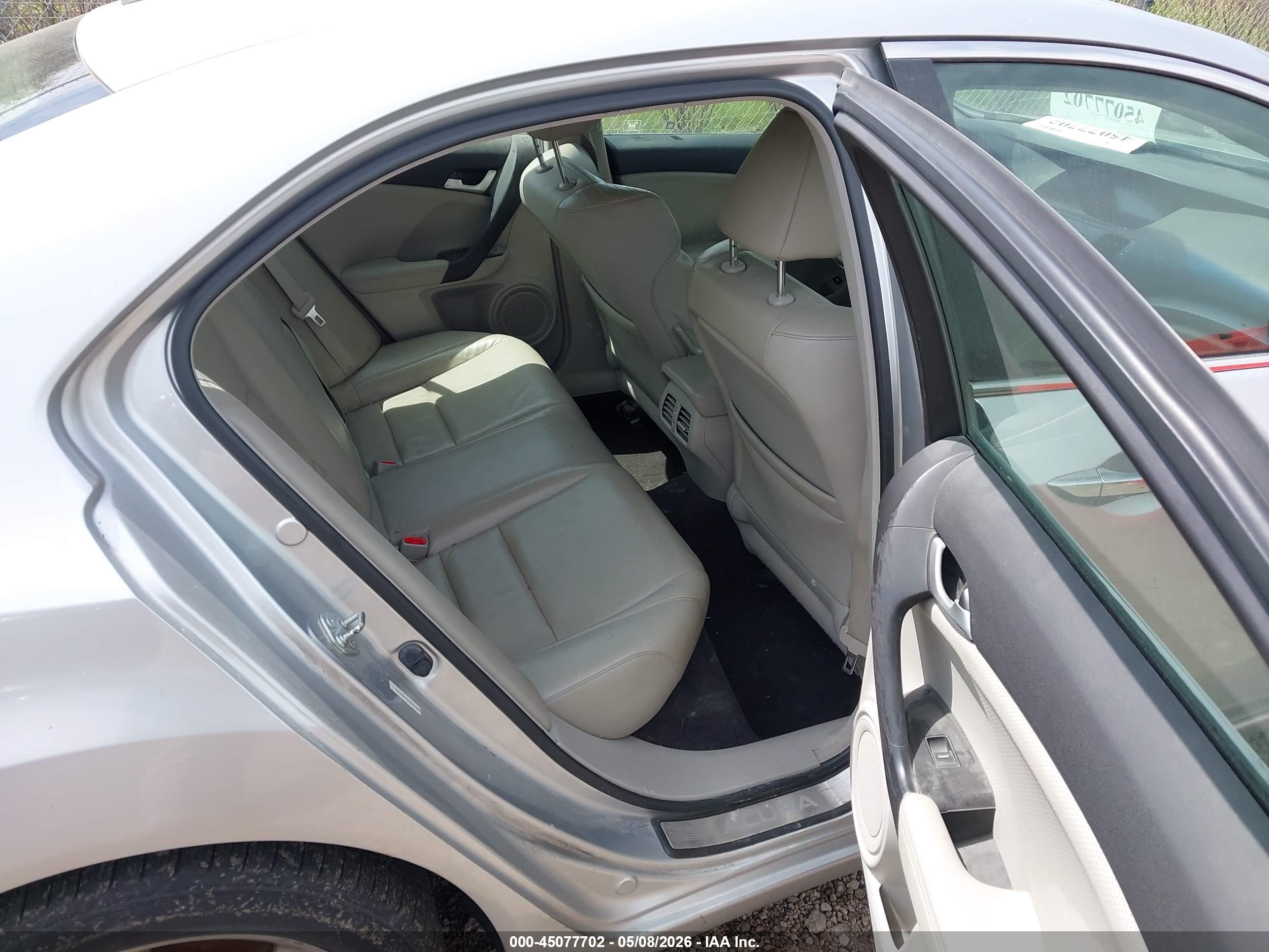 ACURA TSX image 8