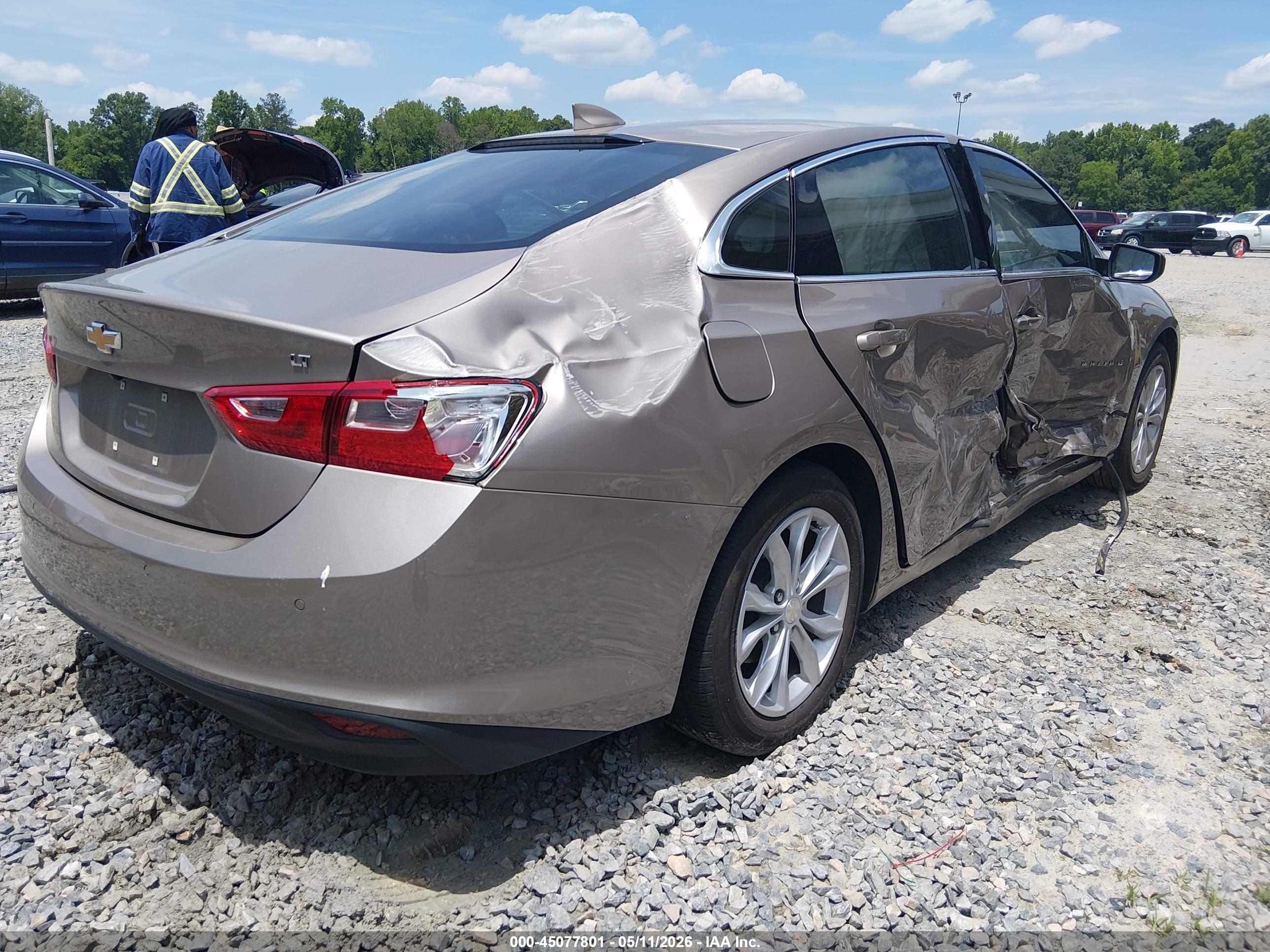 CHEVROLET MALIBU image 4