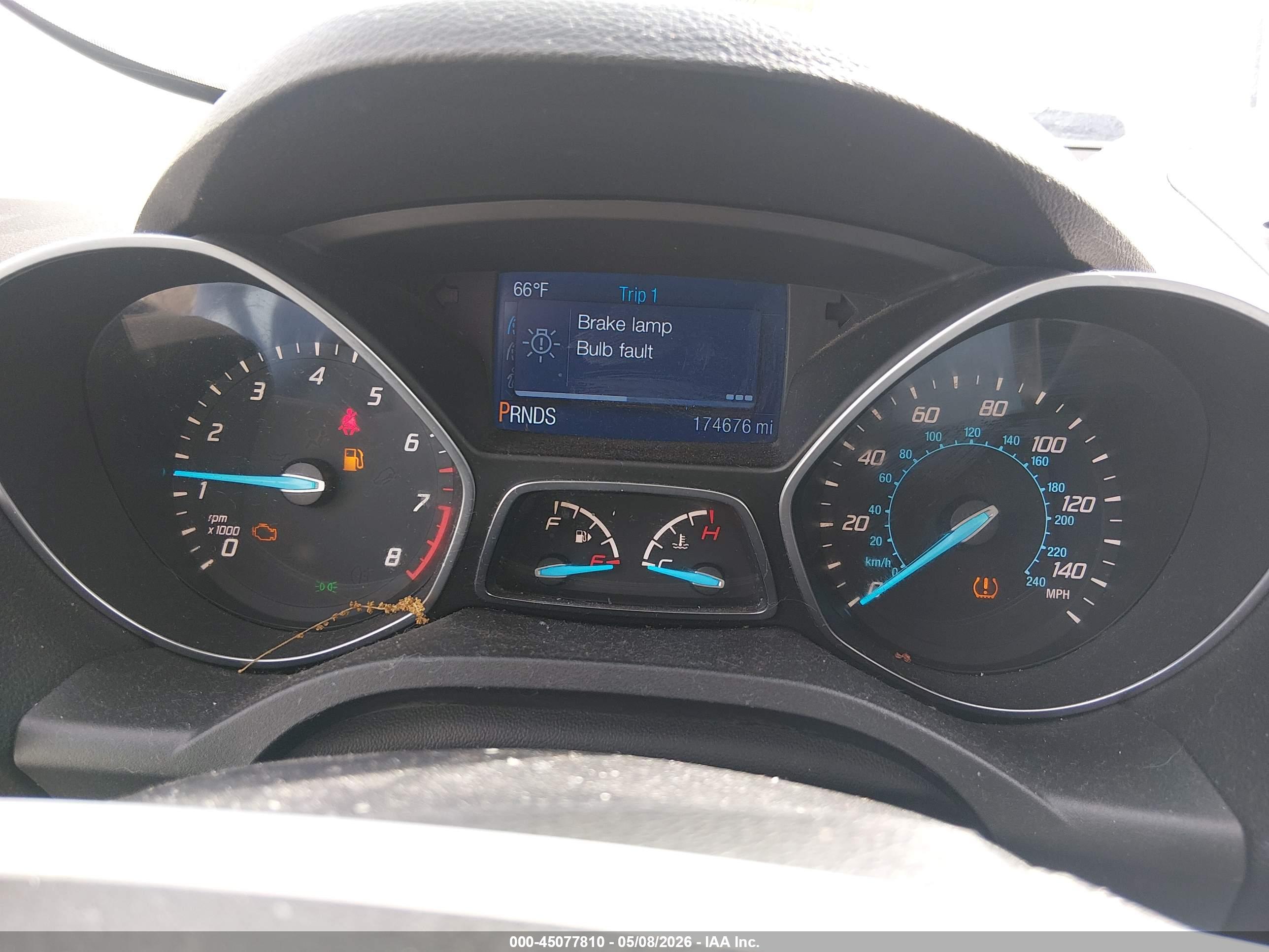 FORD ESCAPE image 7