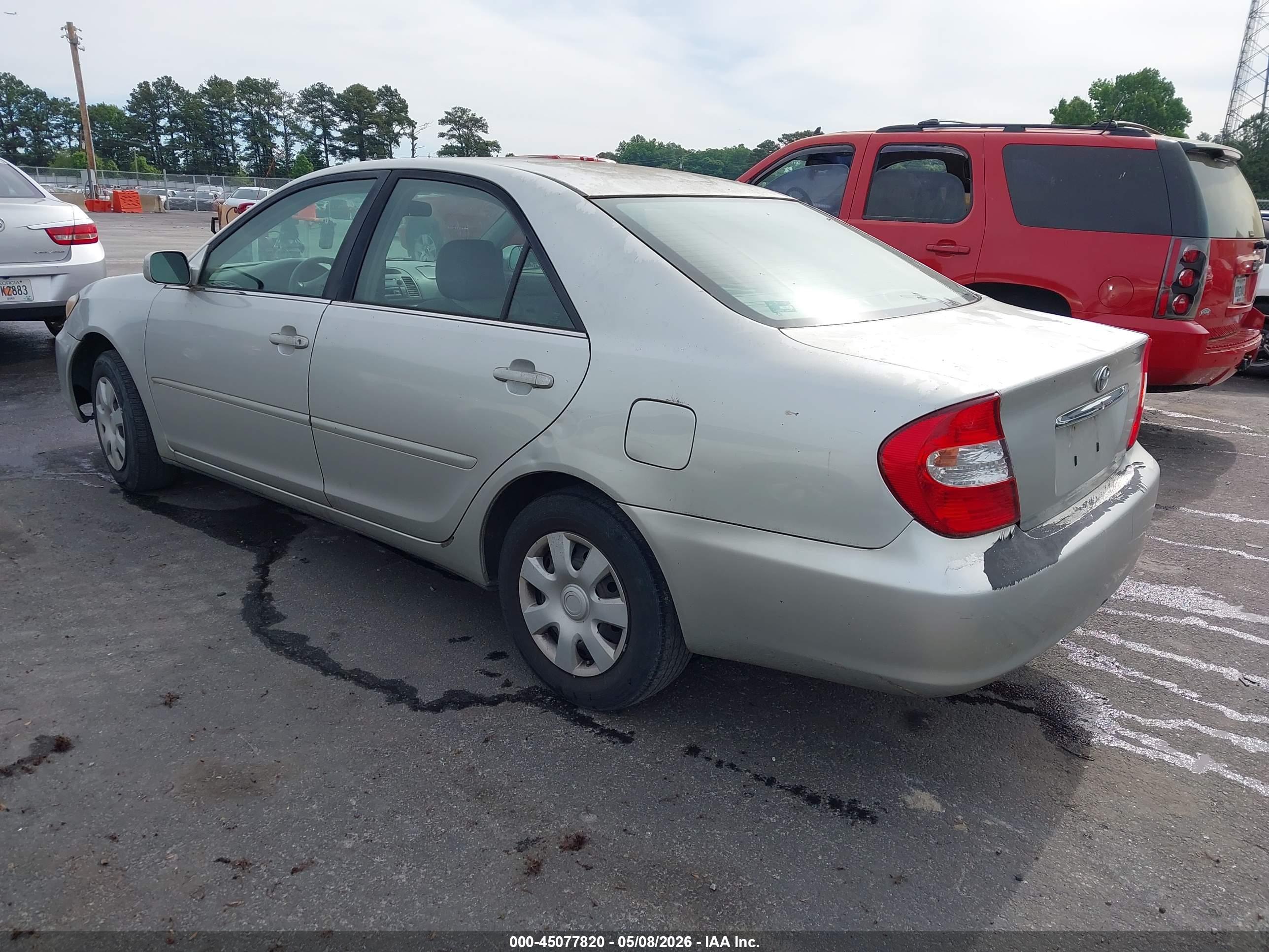 TOYOTA CAMRY image 3