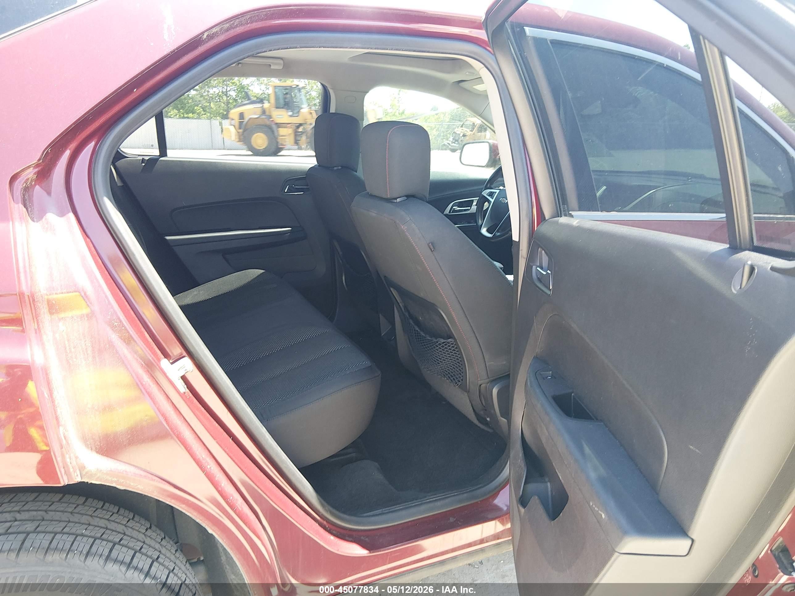 CHEVROLET EQUINOX image 8
