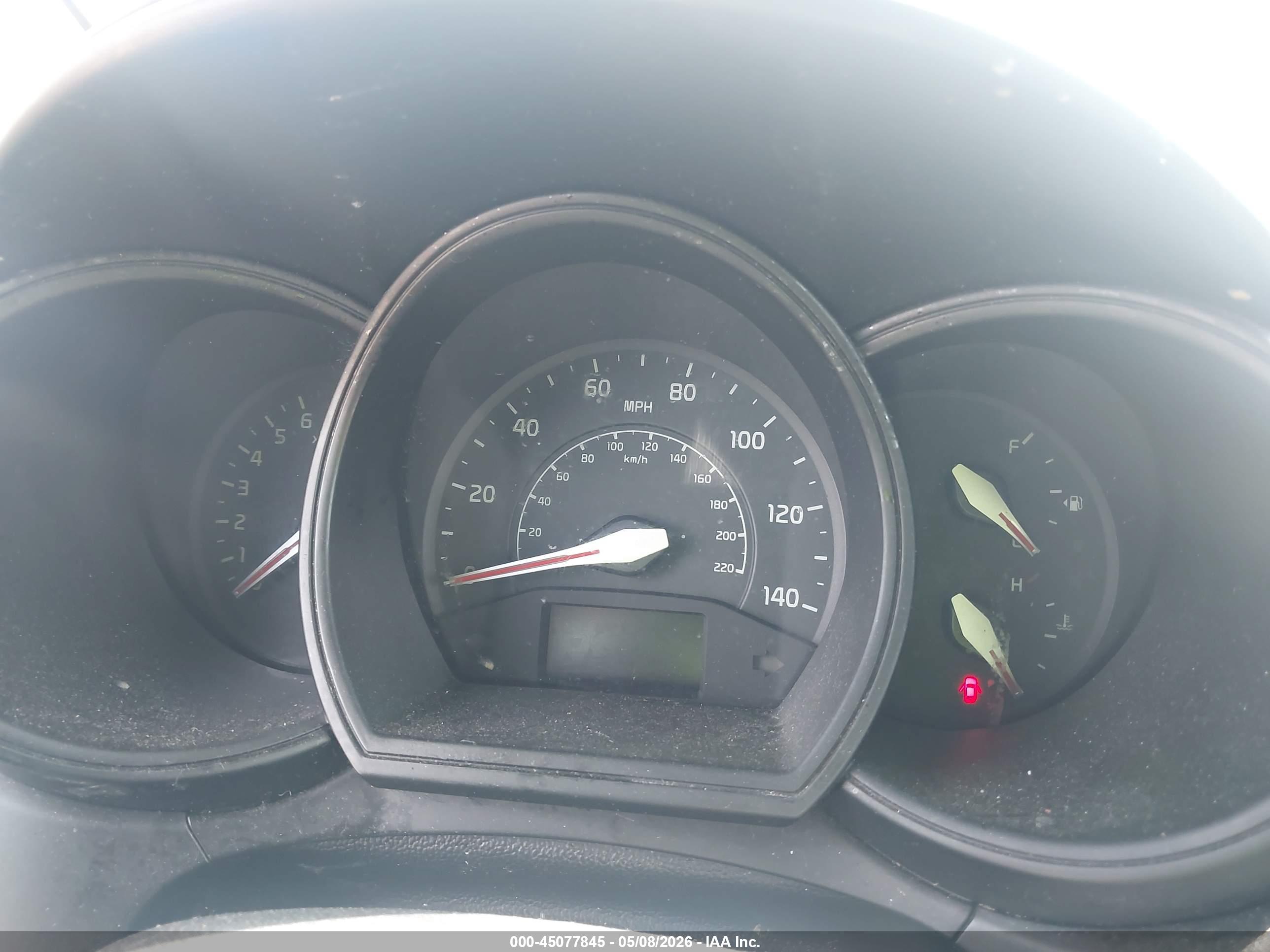 KIA RIO image 7