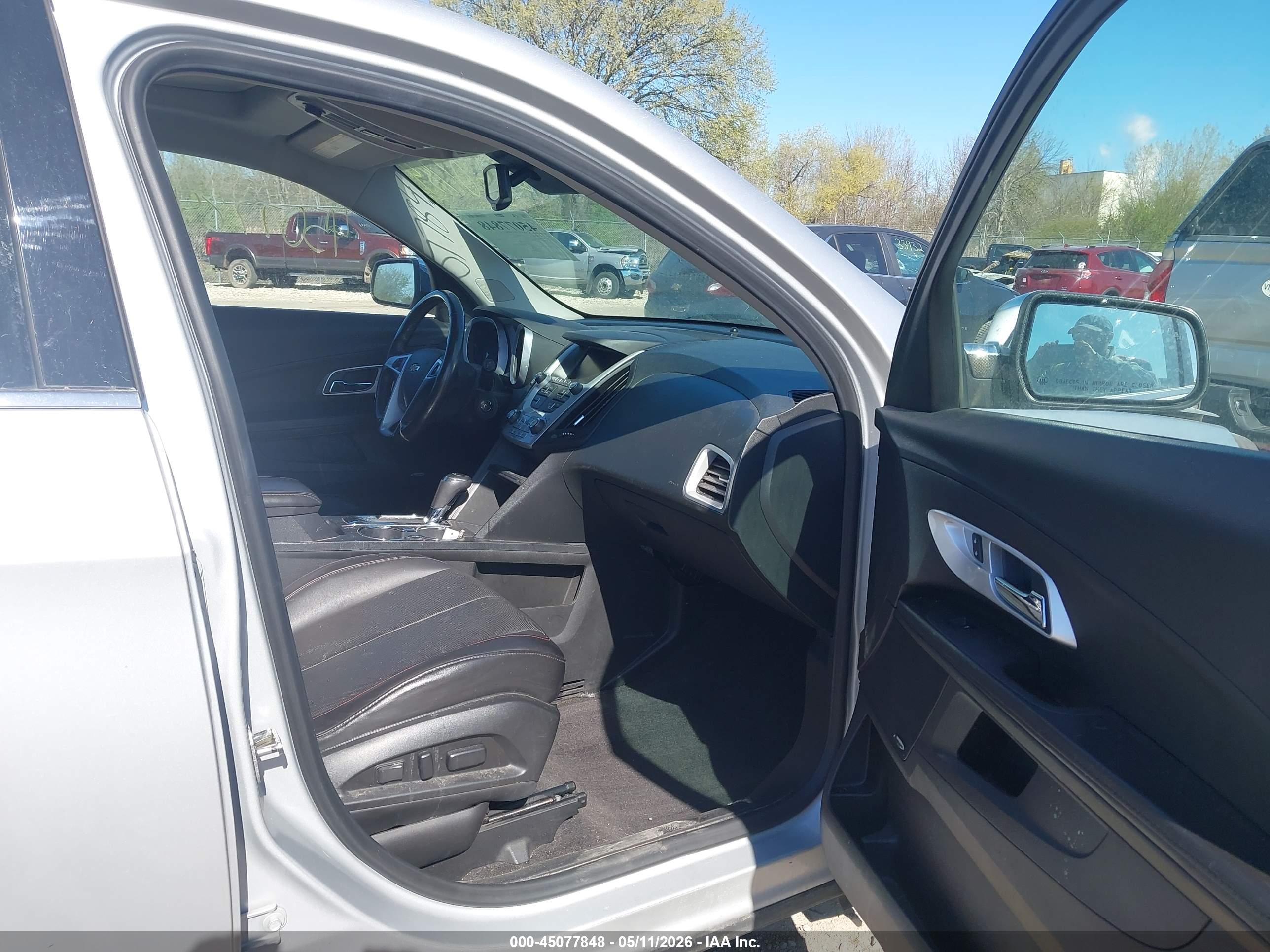 CHEVROLET EQUINOX image 5