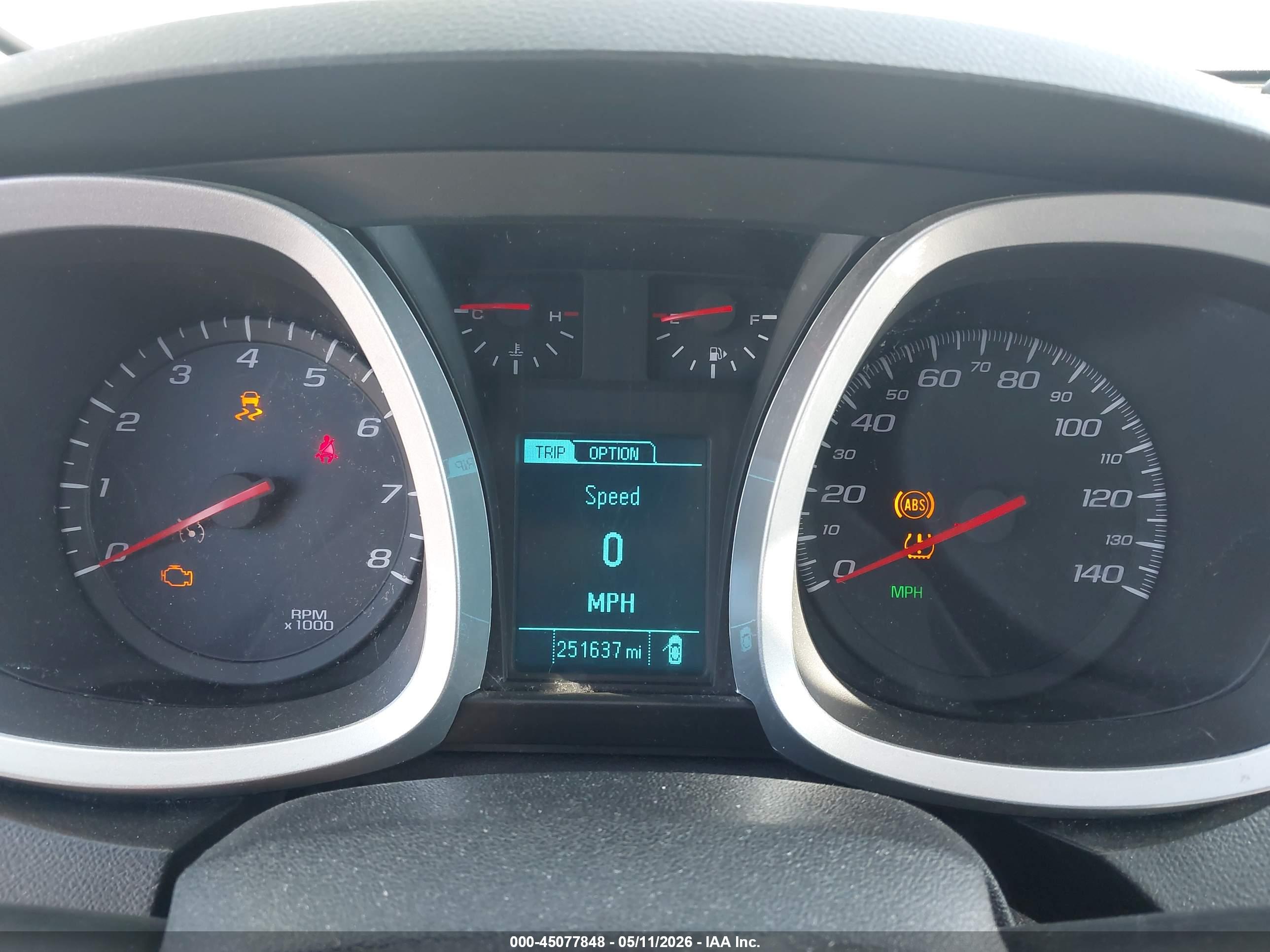 CHEVROLET EQUINOX image 7