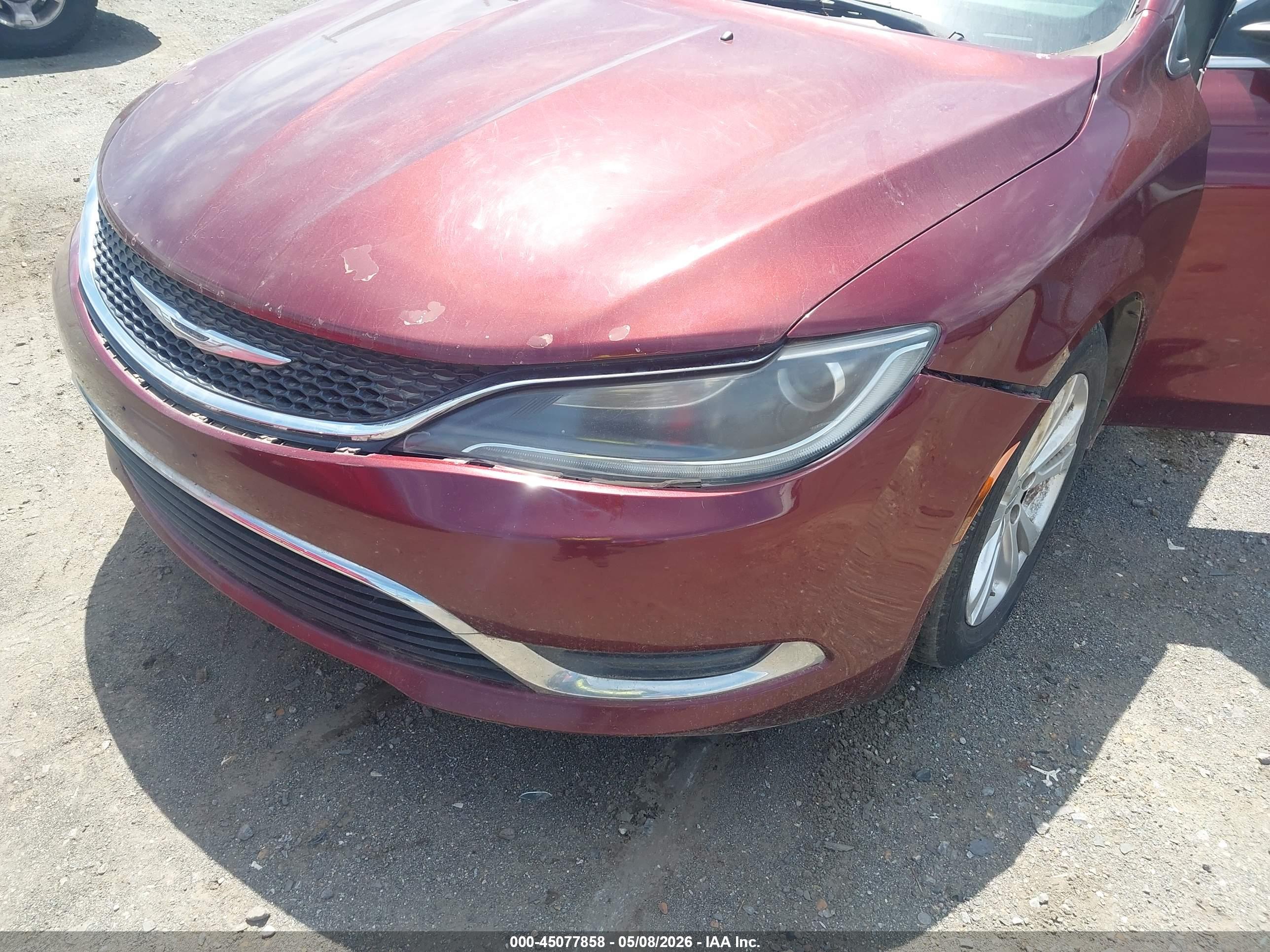 CHRYSLER 200 image 6