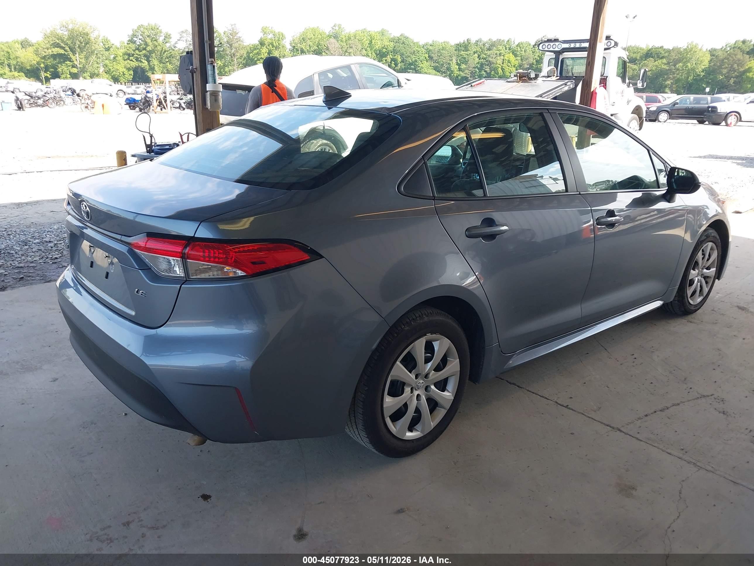 TOYOTA COROLLA image 4