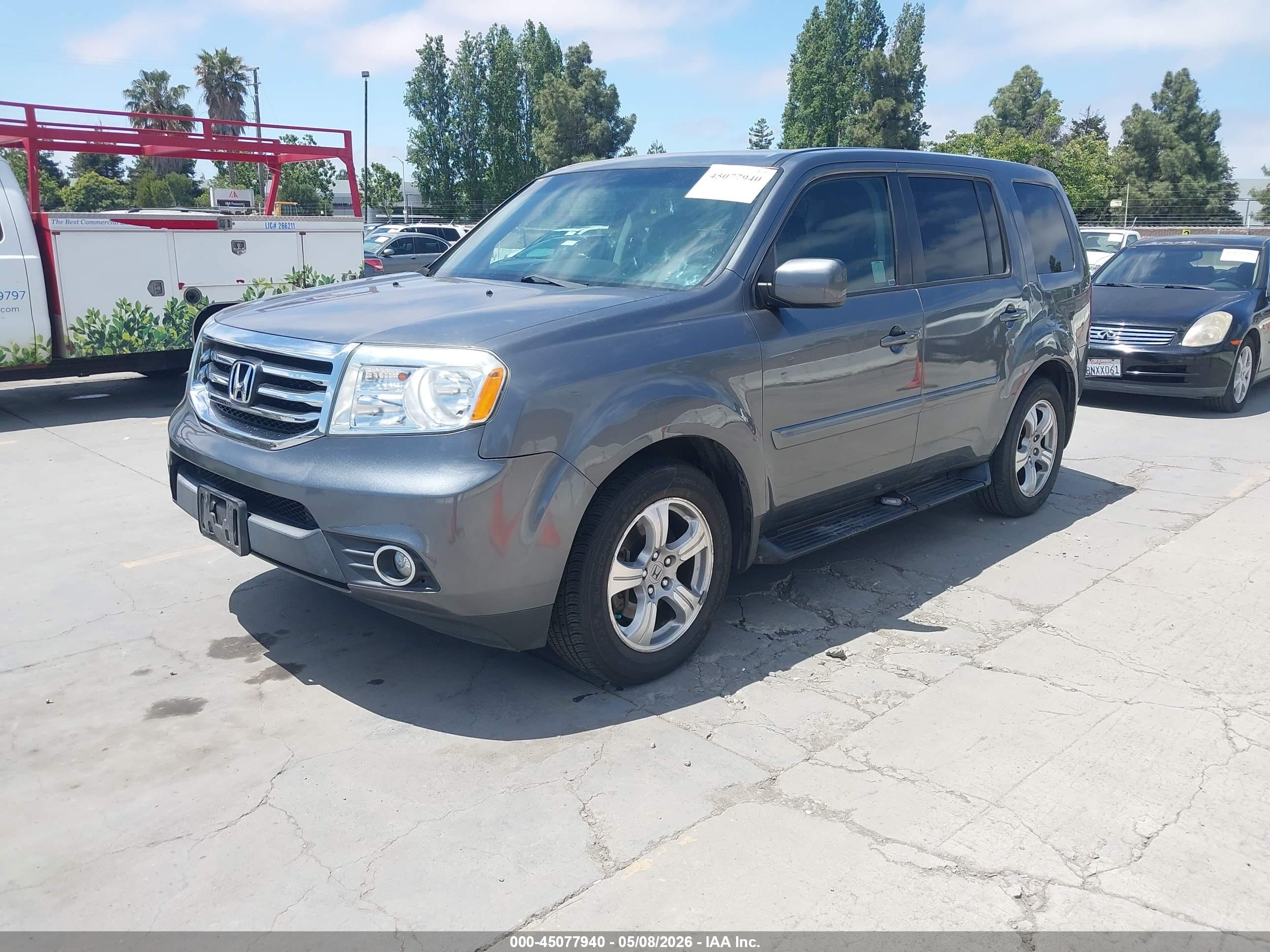 HONDA PILOT image 2