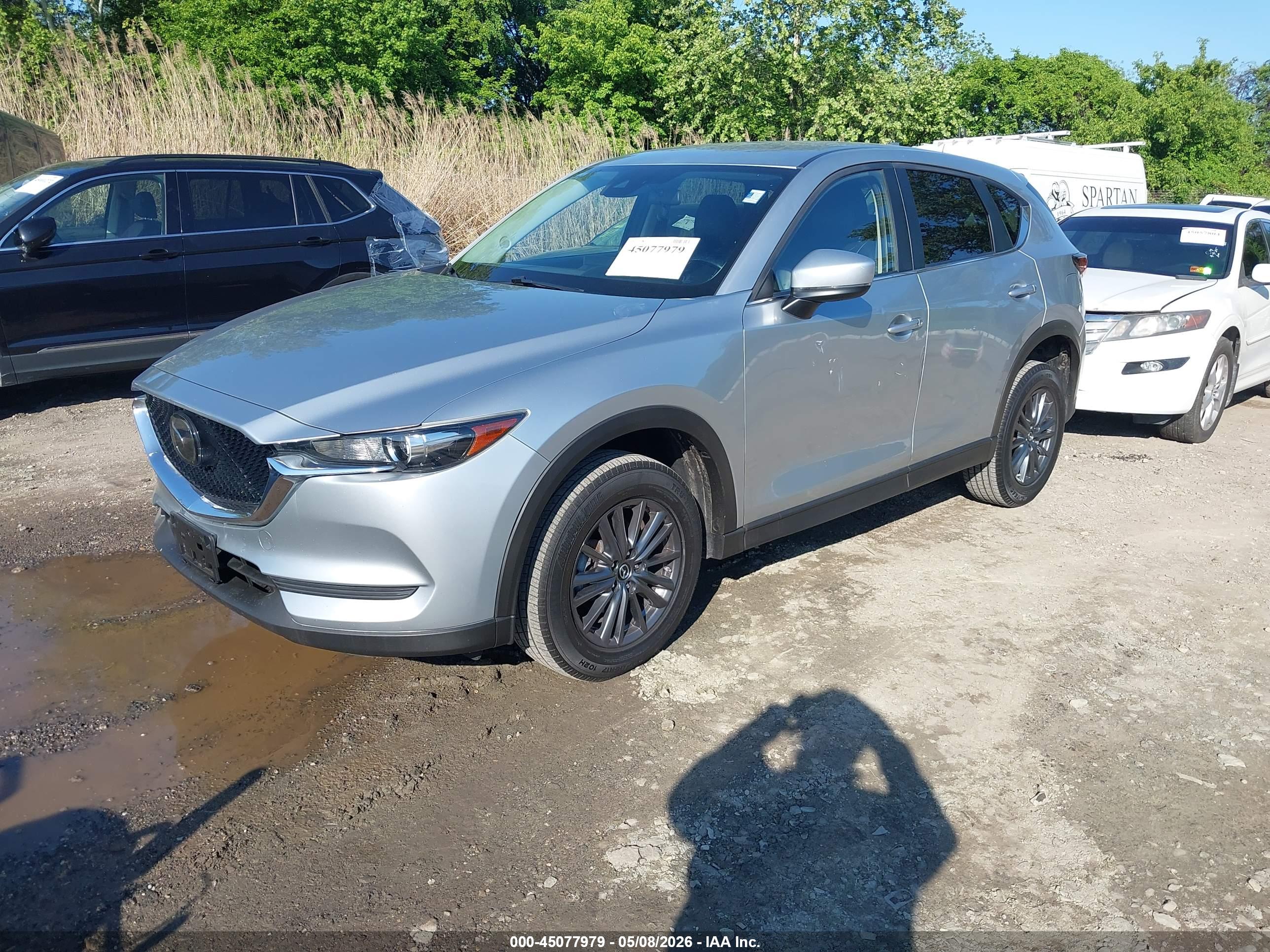 MAZDA CX-5 image 2