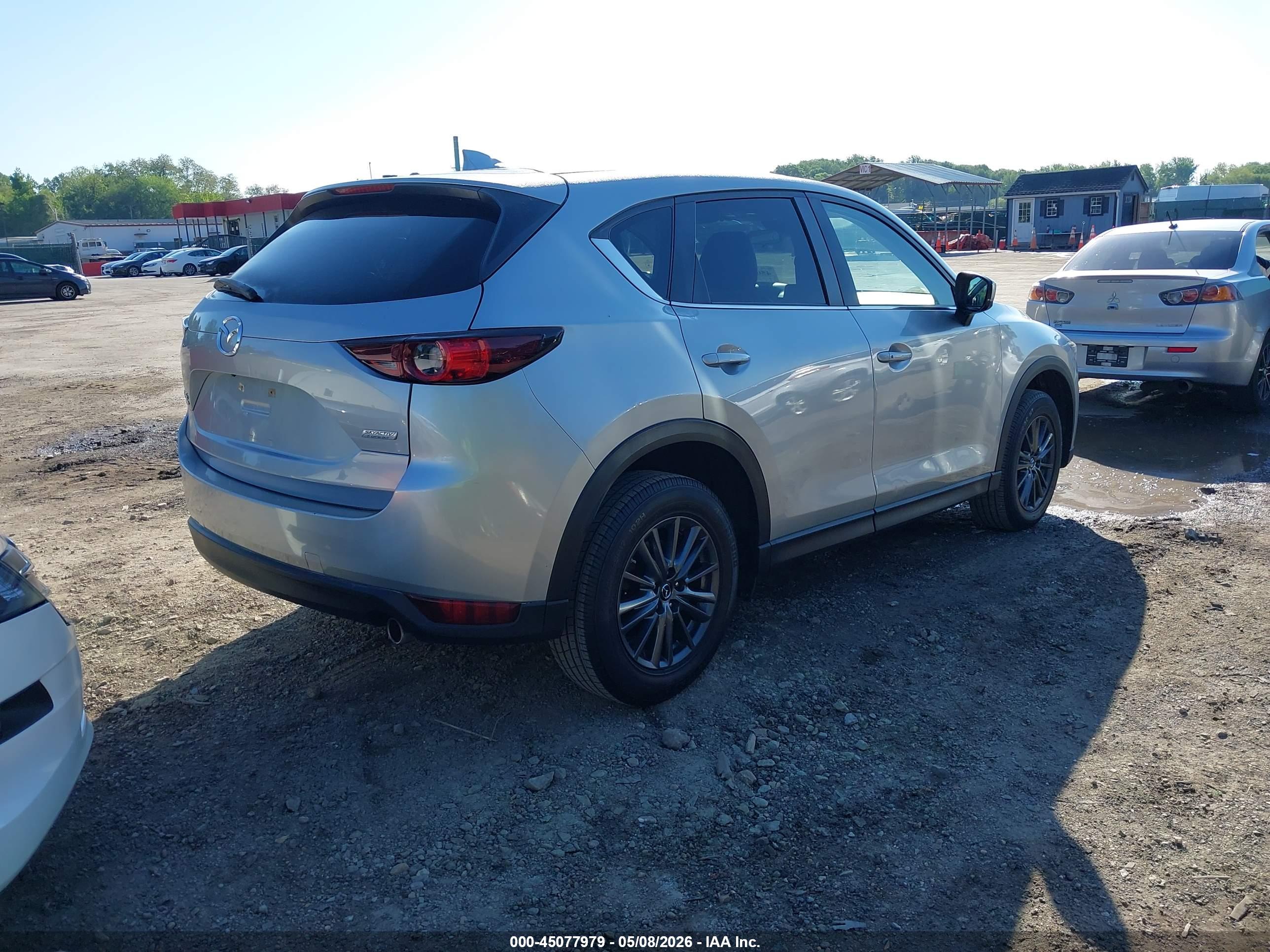 MAZDA CX-5 image 4