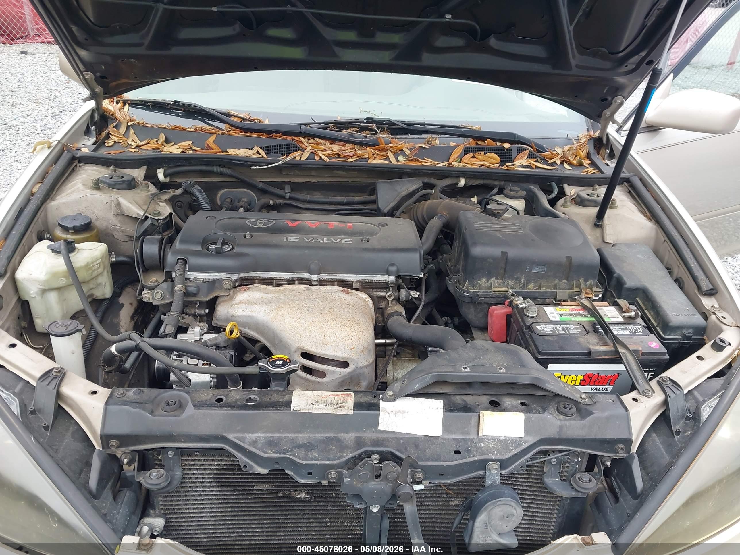 TOYOTA CAMRY image 10