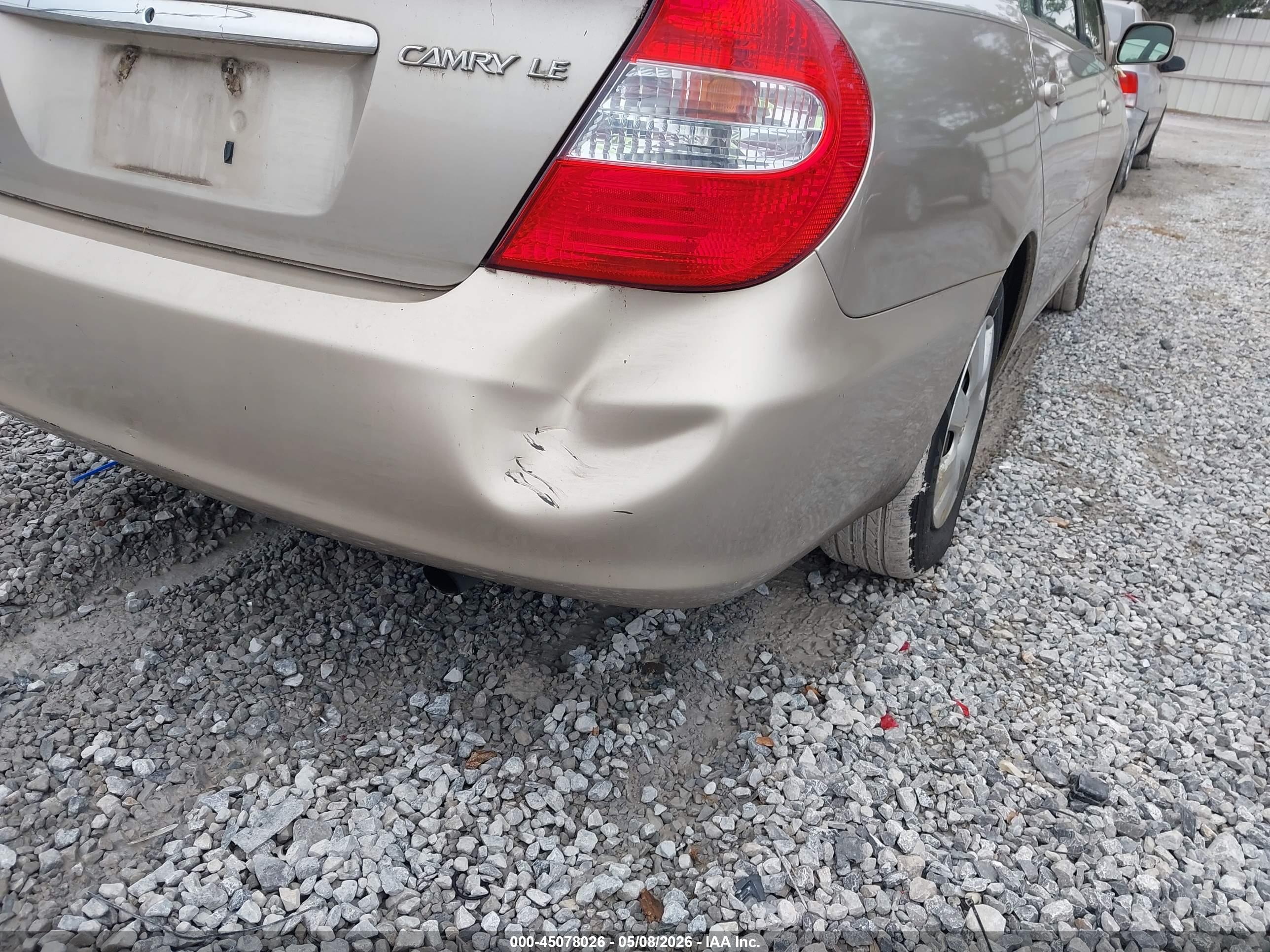 TOYOTA CAMRY image 6