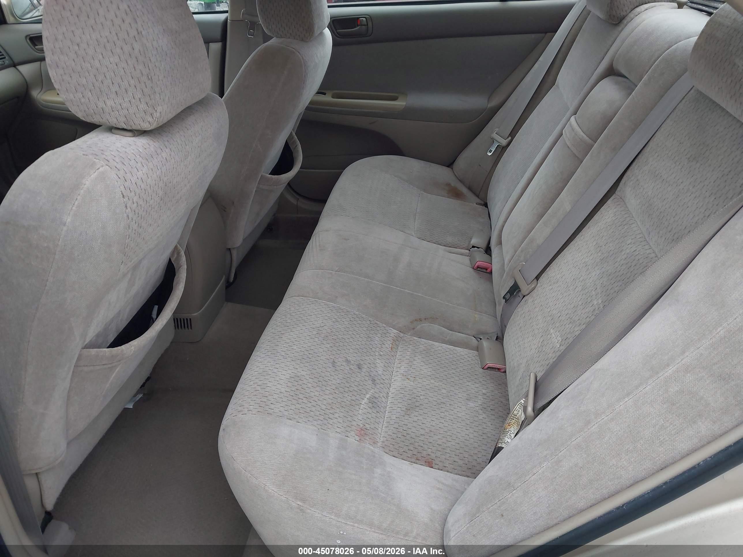 TOYOTA CAMRY image 8