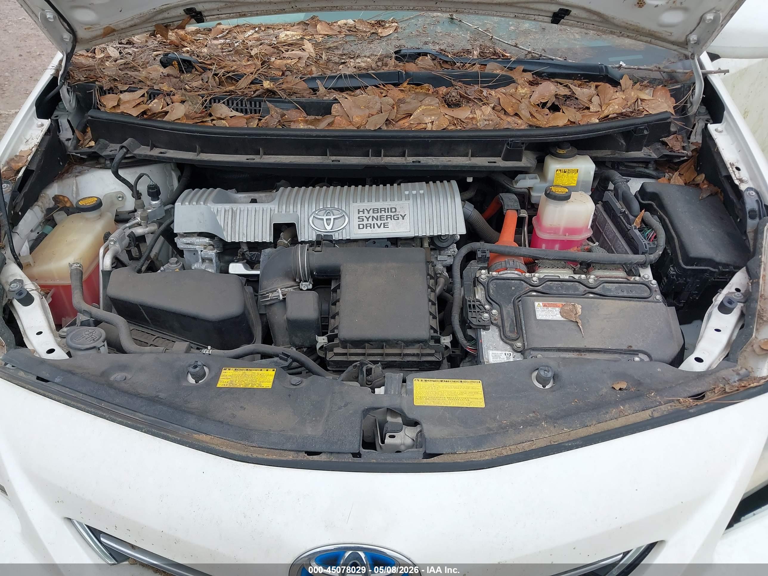 TOYOTA PRIUS image 10