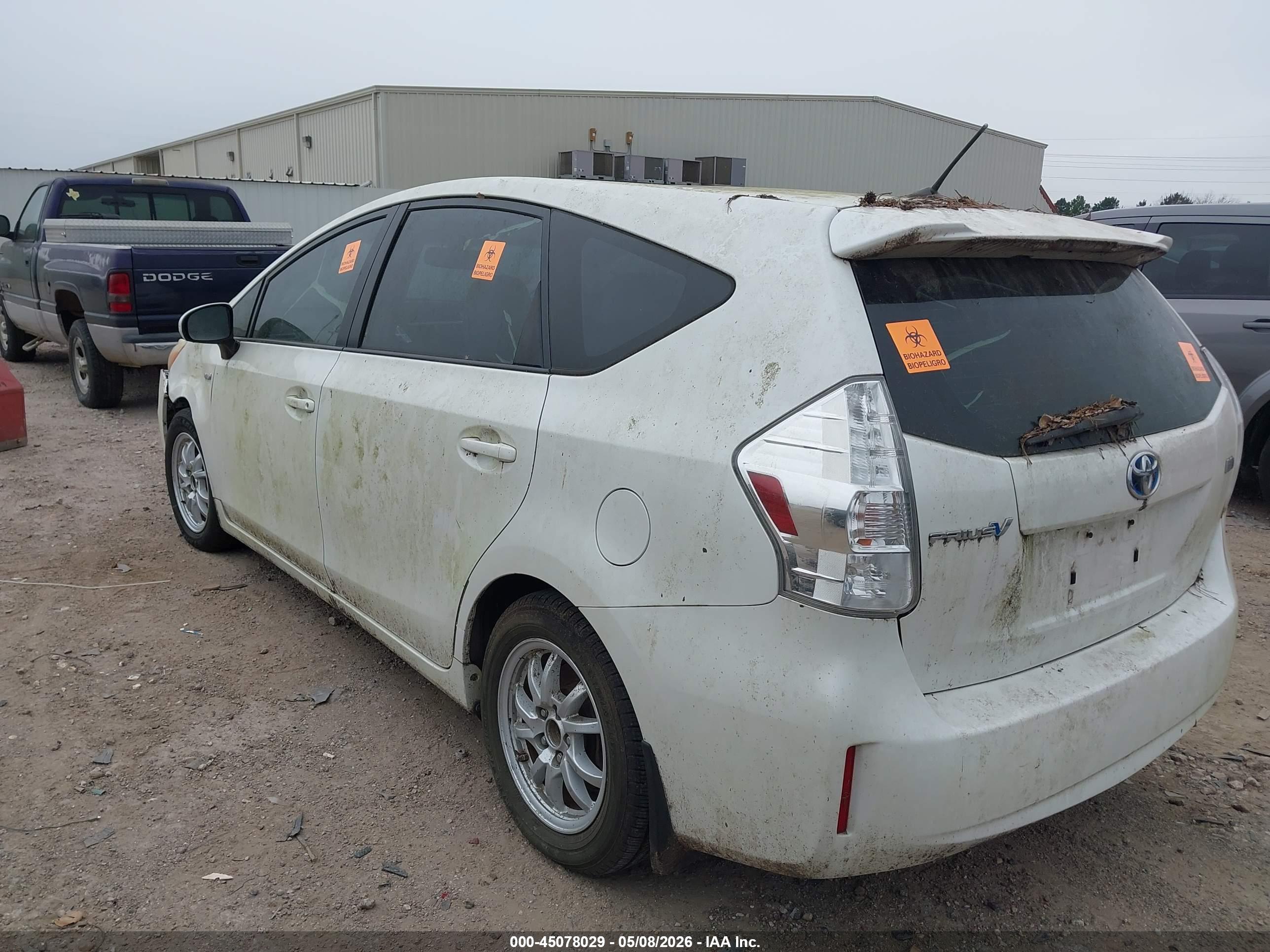 TOYOTA PRIUS image 3