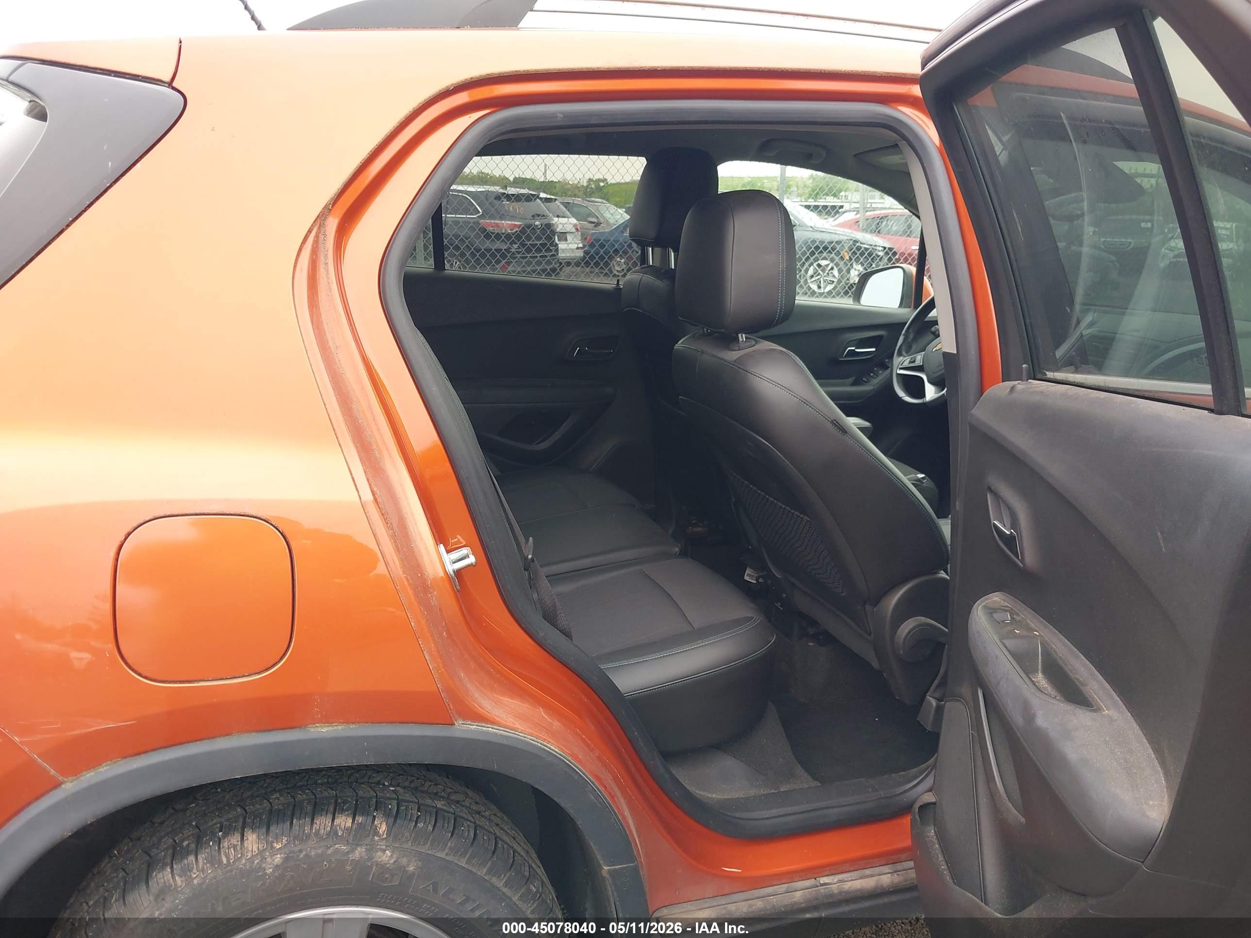 CHEVROLET TRAX image 8