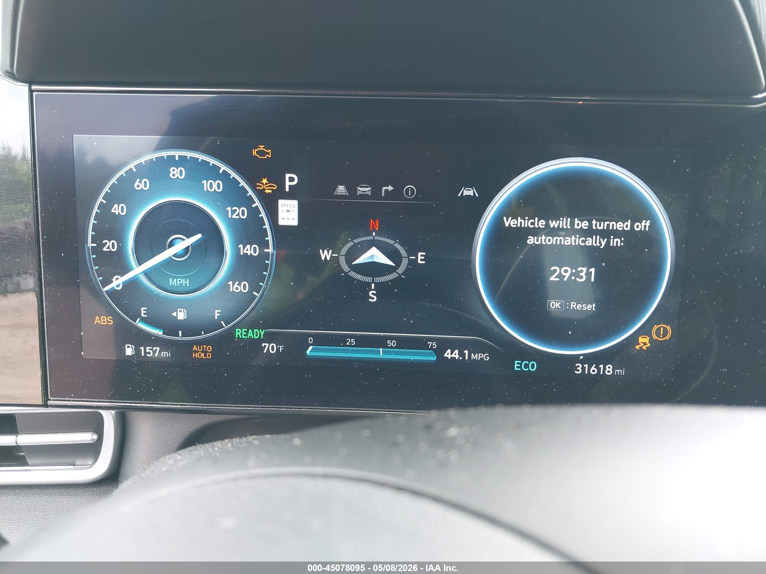 HYUNDAI ELANTRA image 7