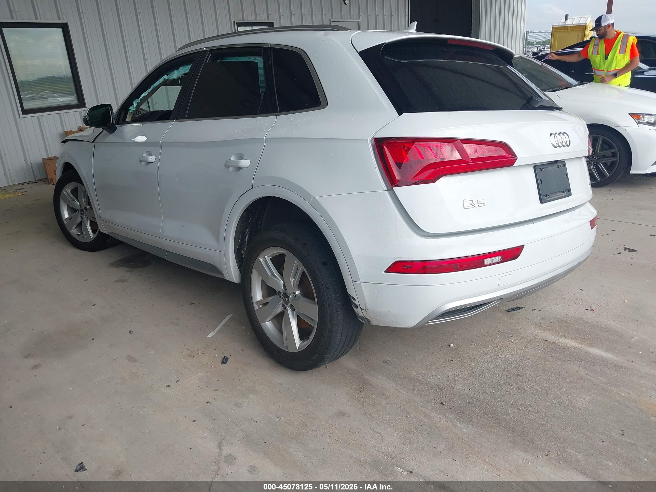 AUDI Q5 image 3